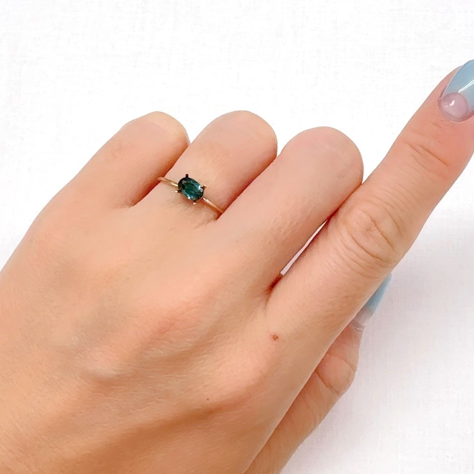ブルーグリーントルマリン ブラジル産 0.48ct[240628042]5.9x4mm前後