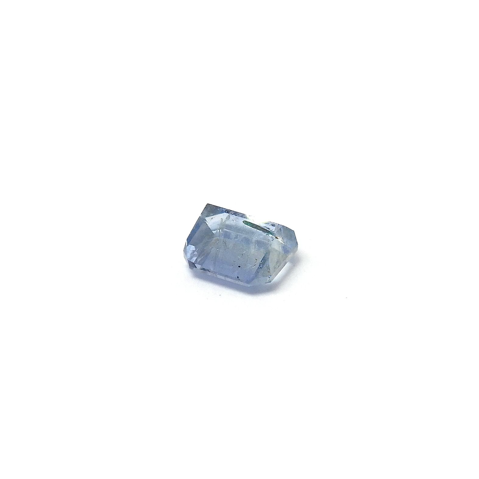 ジェレメジェバイト(宝石名エレメジェバイト)ナミビア産 ソ付(彩珠) 0.508ct / 4.6x4.3mm前後 [220717078]