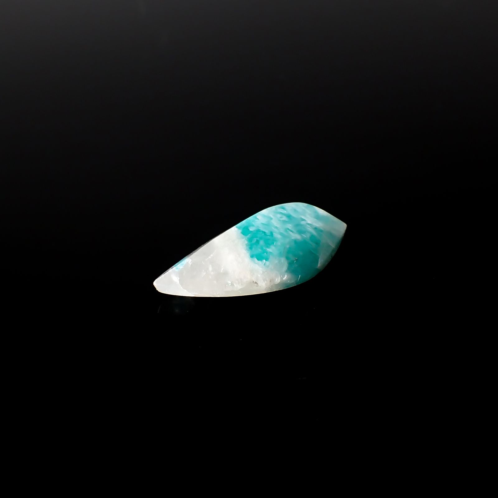 ◇フリーフォーム◇マトリックスアマゾナイト(アマゾナイトインクォーツ/フェルドスパー) ブラジル産 5.22ct[240226340]20.4x9.6mm前後
