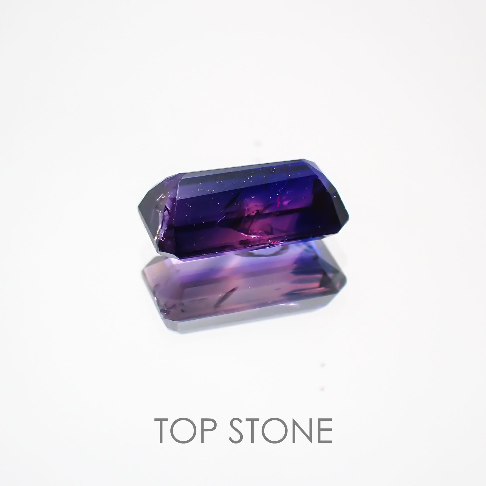 バイカラーサファイア(宝石名バイカラー・サファイア) タンザニア産 1.12ct 識別済[210710607]7.4×4mm前後