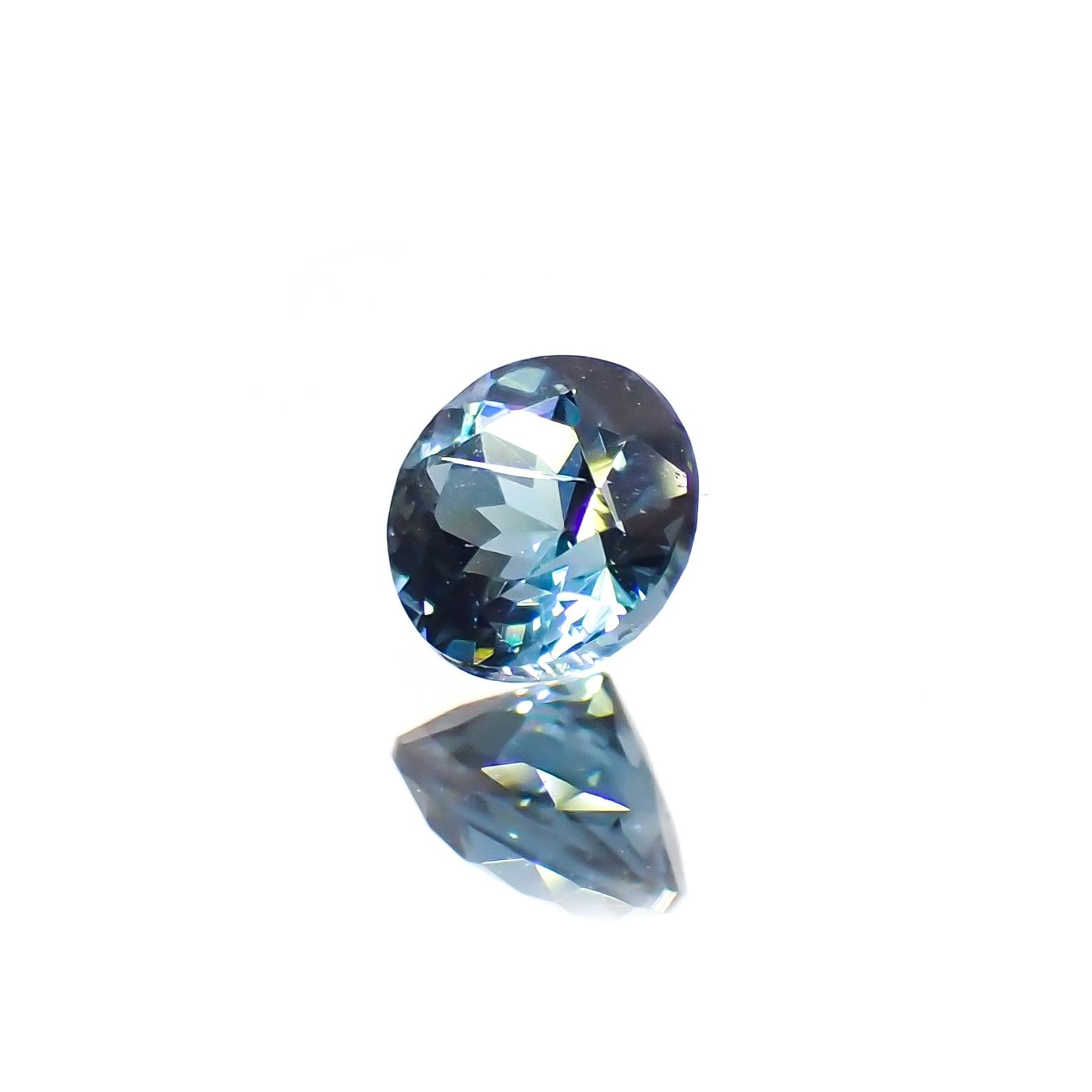 ブルートルマリン(宝石名トルマリン)アフガニスタン産 0.41ct 識別済[250115320]4.7x4.6mm前後