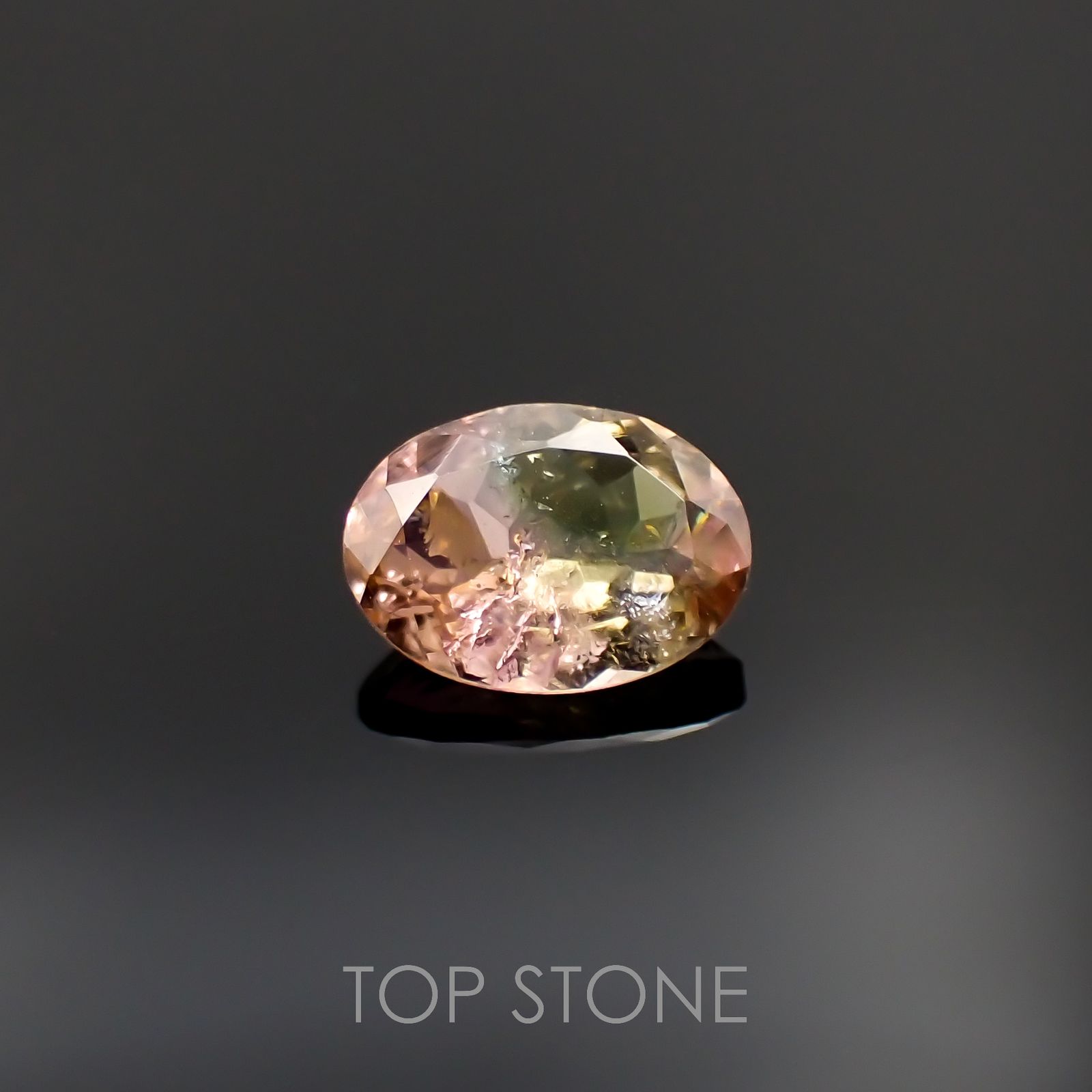 バイカラートルマリン ブラジル産 0.72ct[230220404]7.1x5.2mm前後