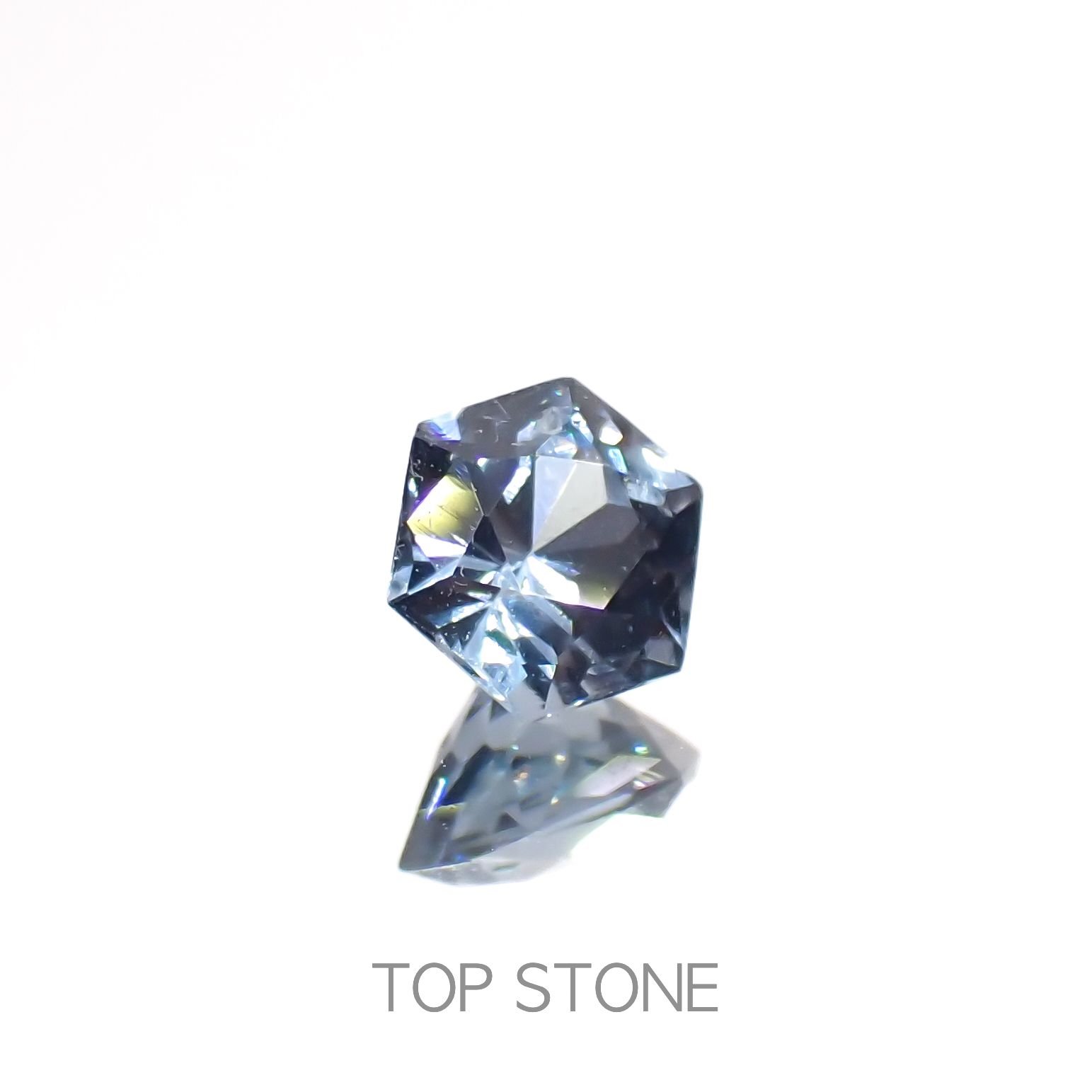 ◇ヘキサゴンカット◇グレイッシュブルースピネル(宝石名スピネル)ビルマ/マダガスカル産 0.41ct 識別済[230220654]4.2x4.1mm前後