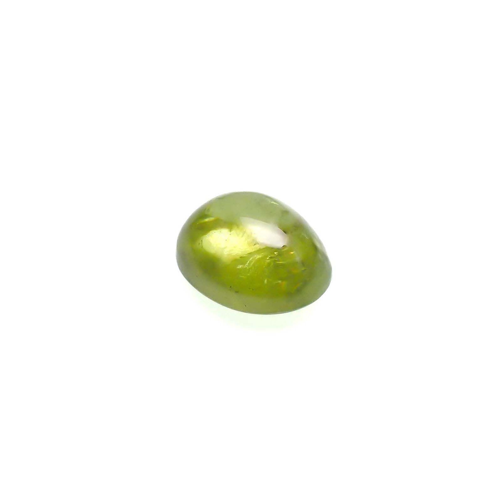 スフェーン マダガスカル産 2.55ct[230220636]8.9x7mm前後