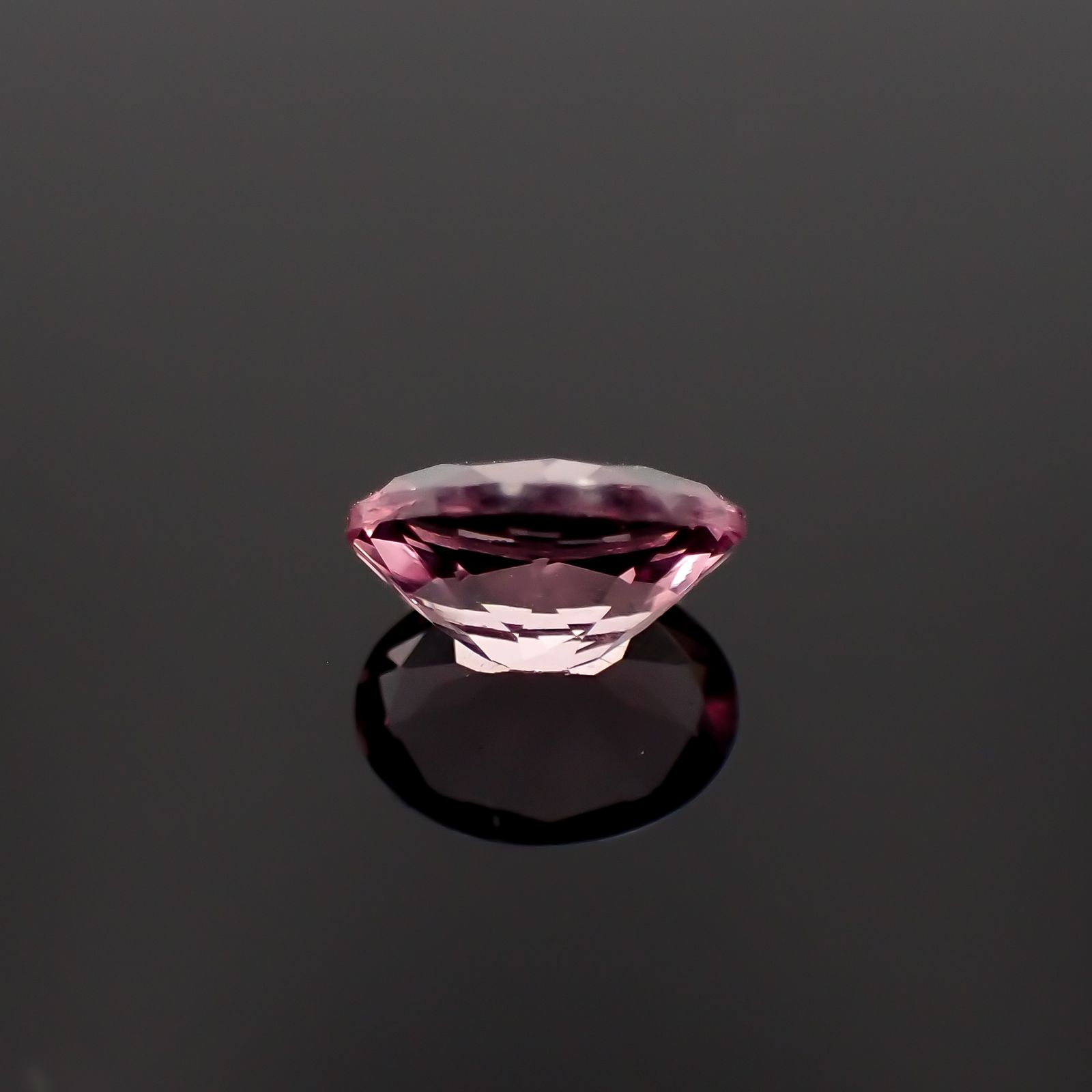 ドラゴンガーネット タンザニア産 1.00ct[230421456]7x5mm前後