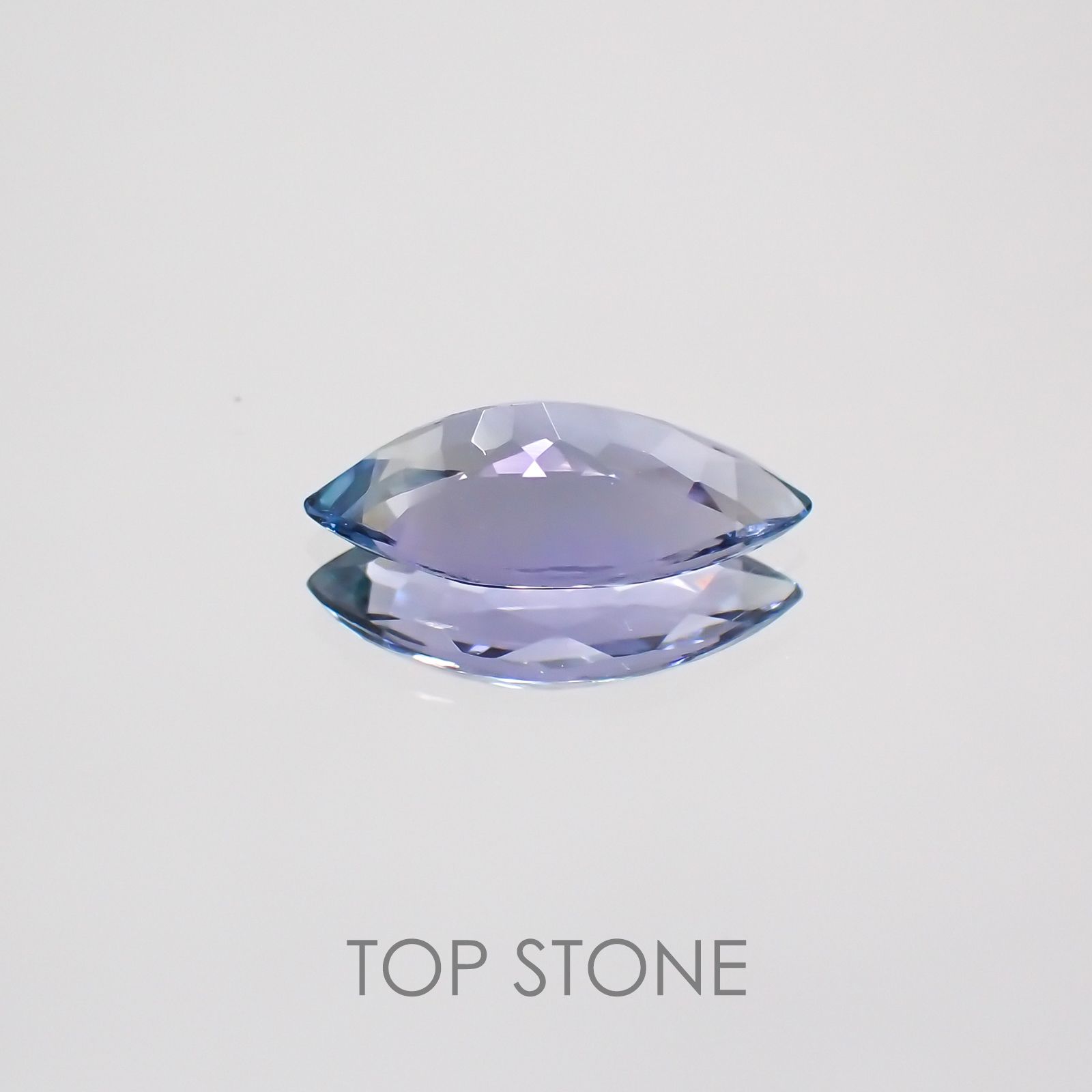 パーティーカラータンザナイト タンザニア産 ルース 1.39ct[210310103]11.2×5.7mm前後