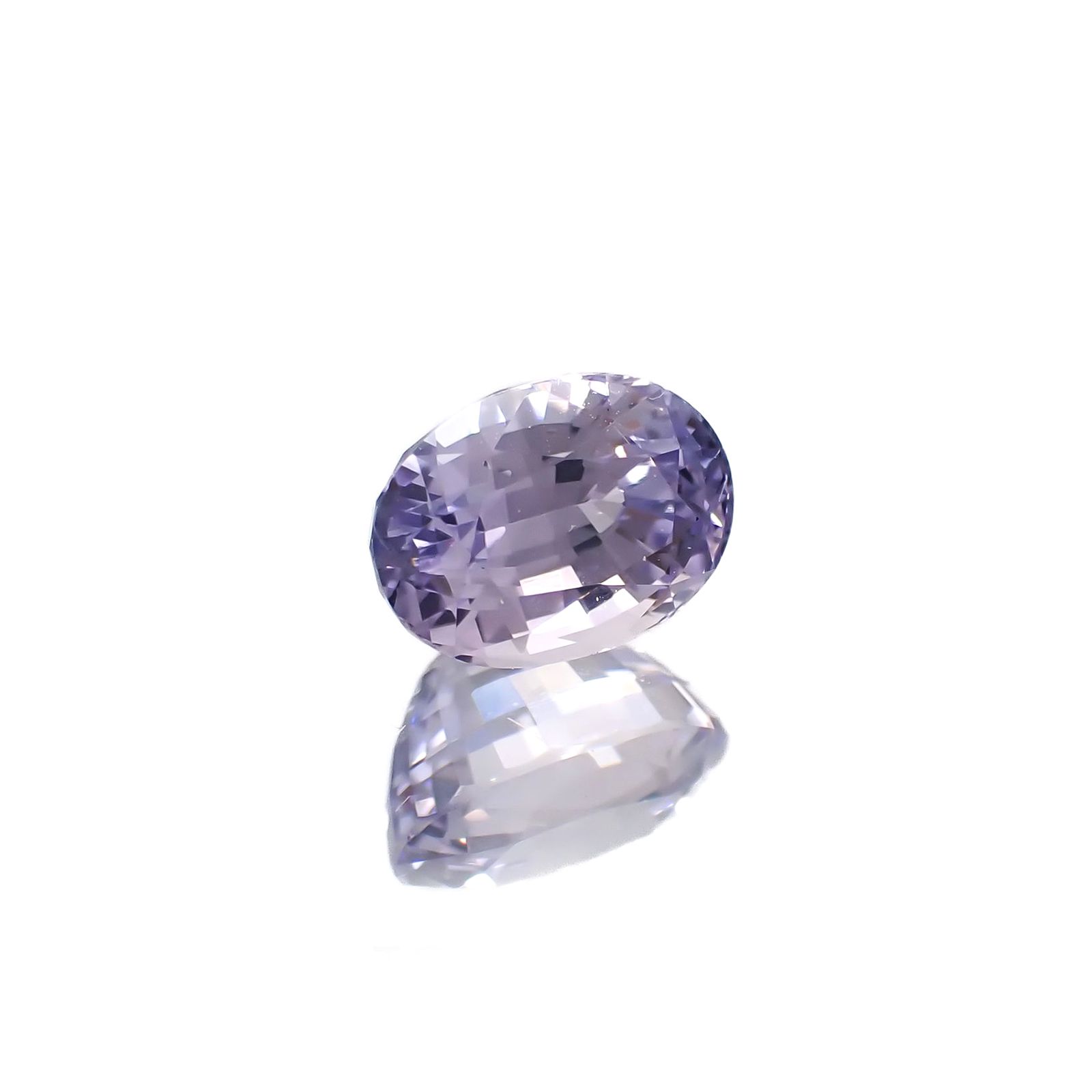 ラベンダーサファイア(宝石名サファイア)スリランカ/マダガスカル産 識別済 1.69ct / 7.4x5.3mm前後 [220817461]