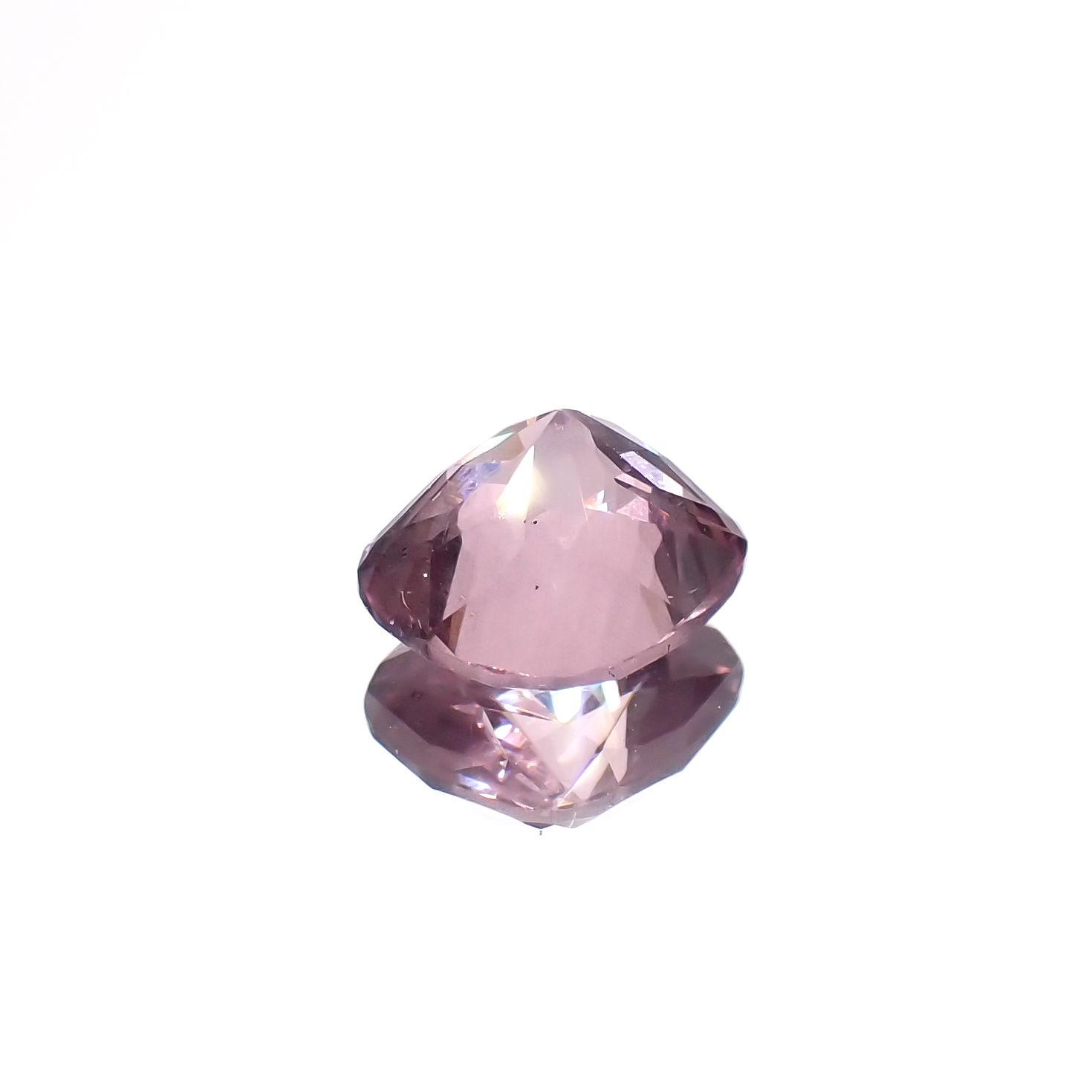 ドラゴンガーネット タンザニア産 1.51ct[230722948]6.8x6.3mm前後