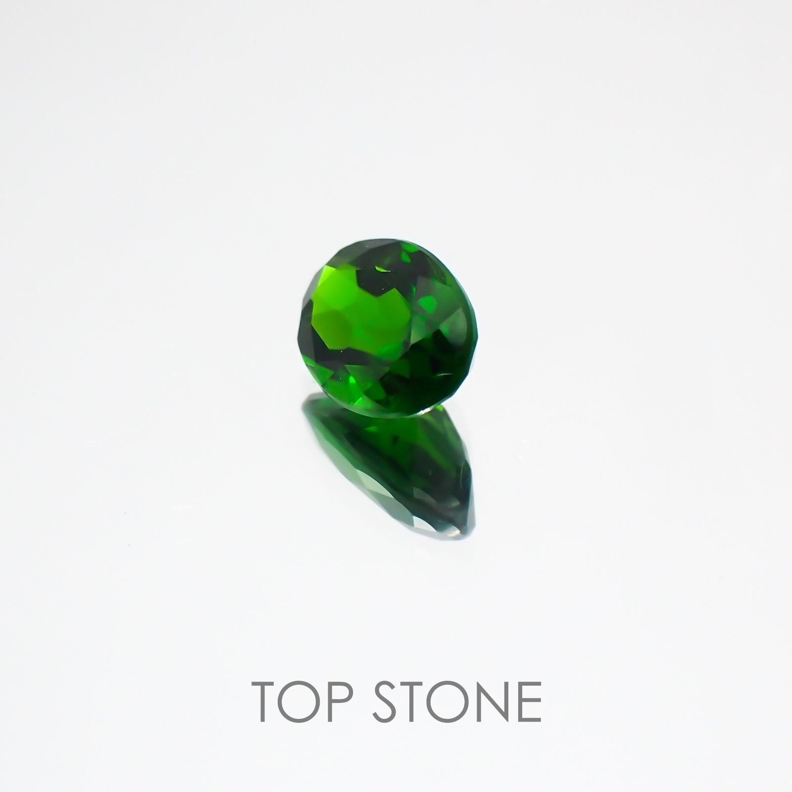 クロムダイオプサイド ロシア産 ルース 0.81ct[20128654]7×5.1mm前後