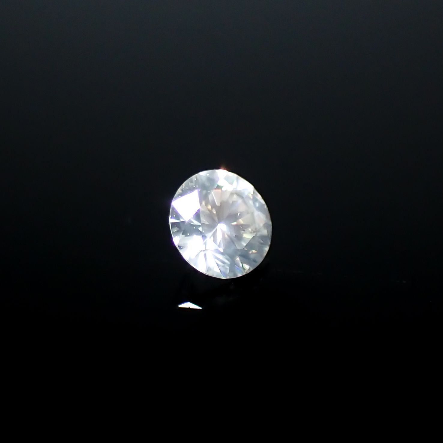 シルキーダイヤモンド 0.098ct[240326616]2.8x2.8mm前後