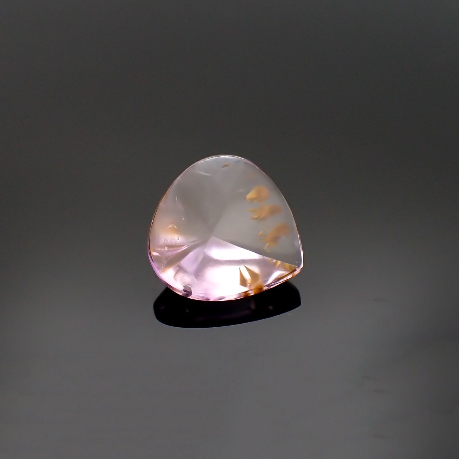 ゲーサイトインアメジスト ブラジル産 7.91ct[220917951]15.5x15.7mm前後