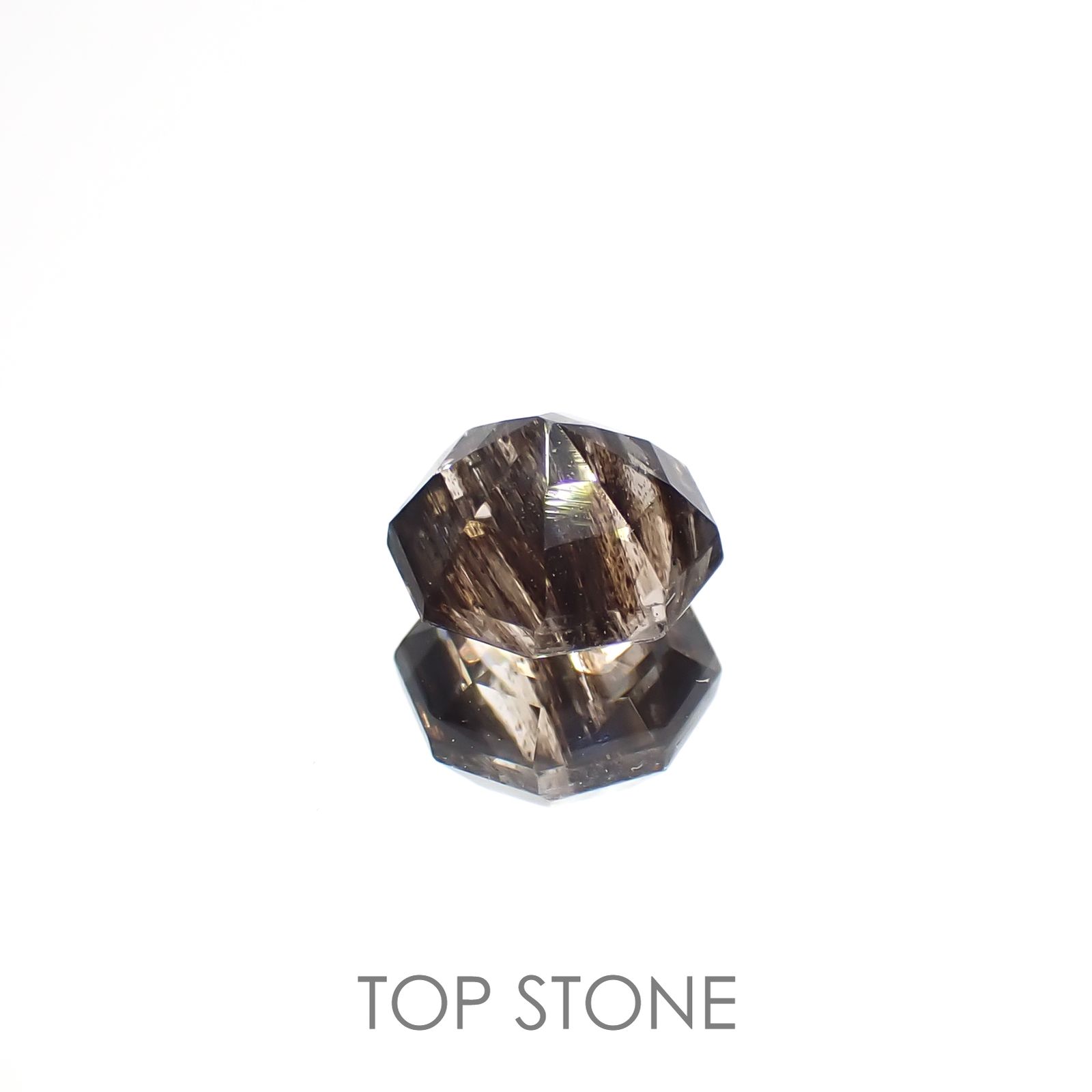 ◇オクタゴンカット◇レインボースキャポライト ブラジル産 0.83ct[220817521]6x5.9mm前後