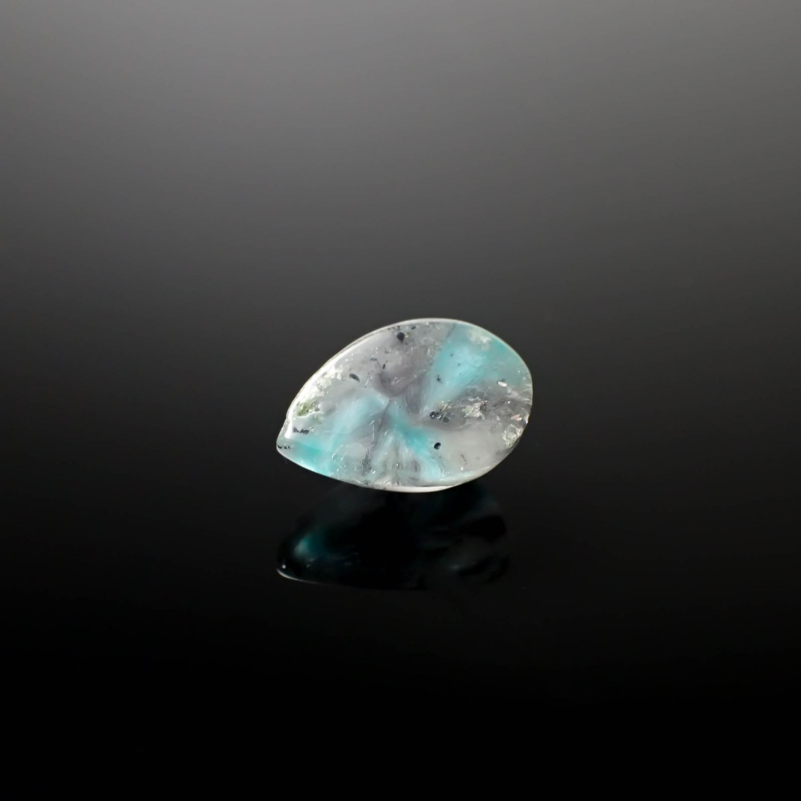 アホイトインクォーツ 南アフリカ・メッシーナ鉱山産 6.13ct [241029309]14.6x10.2mm前後