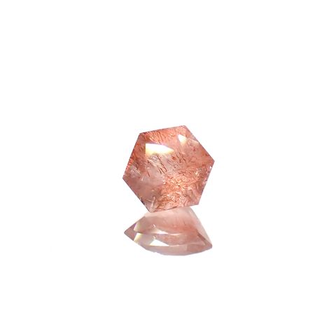 ◇ヘキサゴンカット◇ストロベリークォーツ カザフスタン産 0.72ct[240125486]5.6x5.5mm前後
