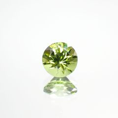 ペリドット(宝石名ペリドット) パキスタン産 1.10ct 識別済[210813070]6.4×6.4mm前後