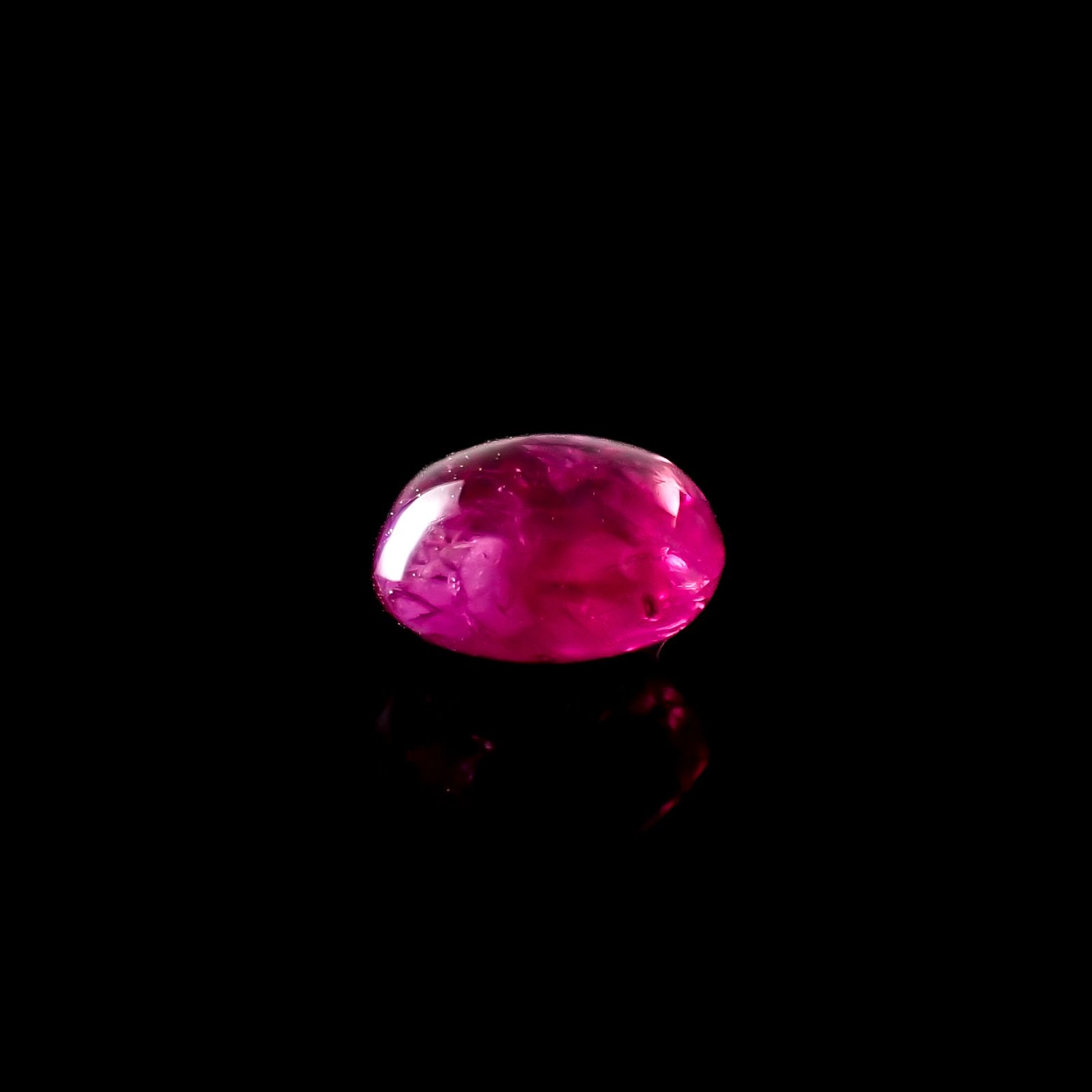 ルビー 非加熱 ビルマ産 0.70ct[240628064]5x4.1mm前後