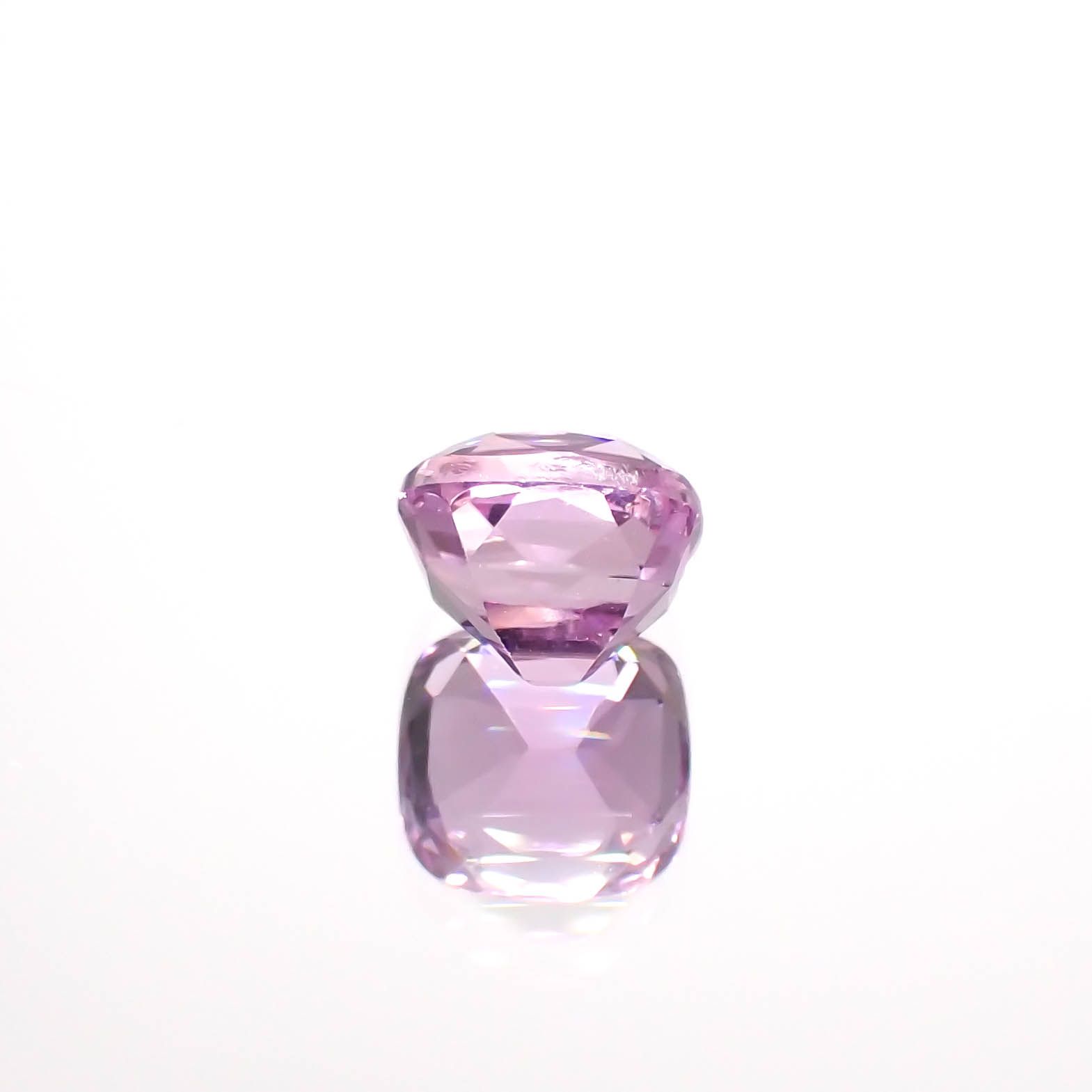 クンツァイト アフガニスタン産 3.64ct[230722930]8.5x8mm前後