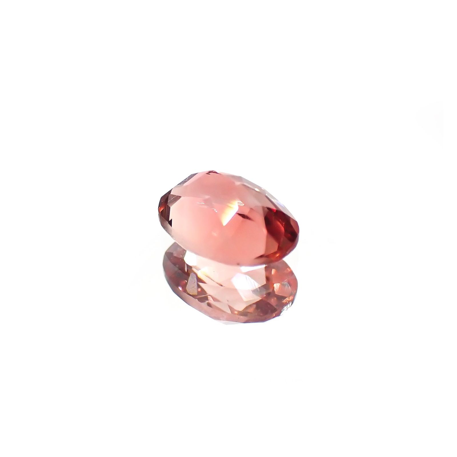アンデシン(宝石名アンデシン)チベット産 識別済 0.59ct / 6.6x4.6mm前後 [220115259]