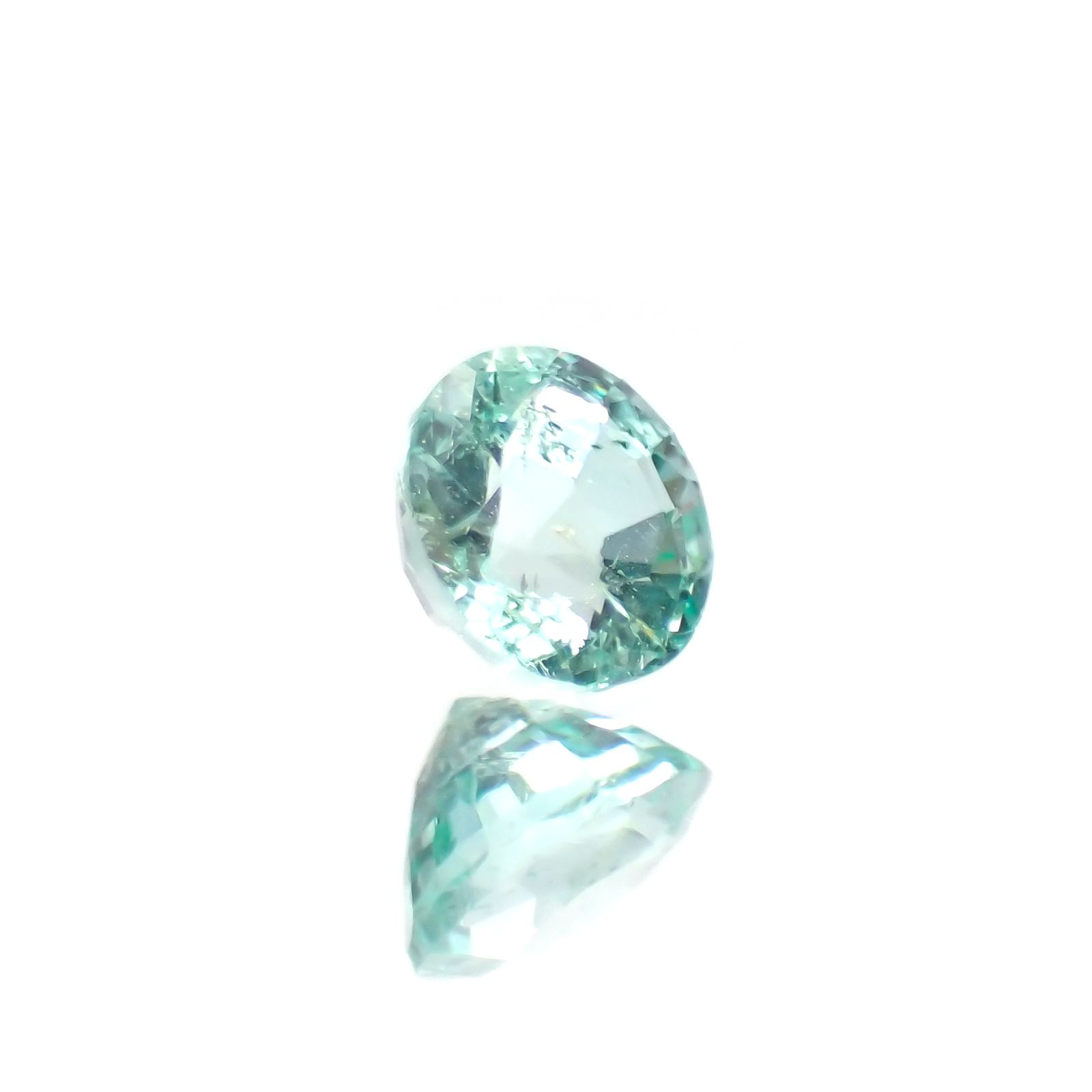 パステルカラーエメラルド コロンビア産 0.23ct [250421728]3.8x3.8mm前後