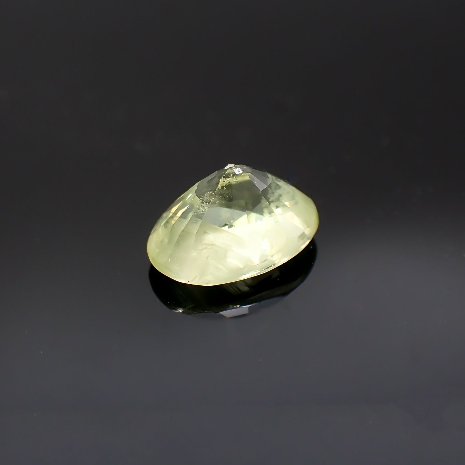 クリソベリル(宝石名クリソベリル)マダガスカル産 1.17ct 識別済[220817450]7.6x5.2mm前後