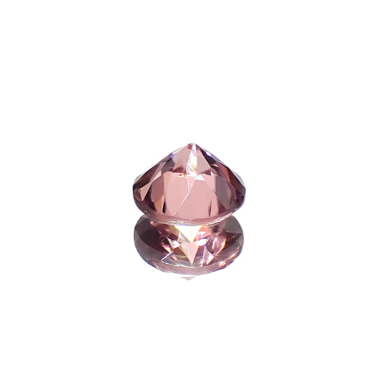 ピンクジルコン スリランカ/カンボジア産 0.69ct[240928808]4.9x4.9mm前後