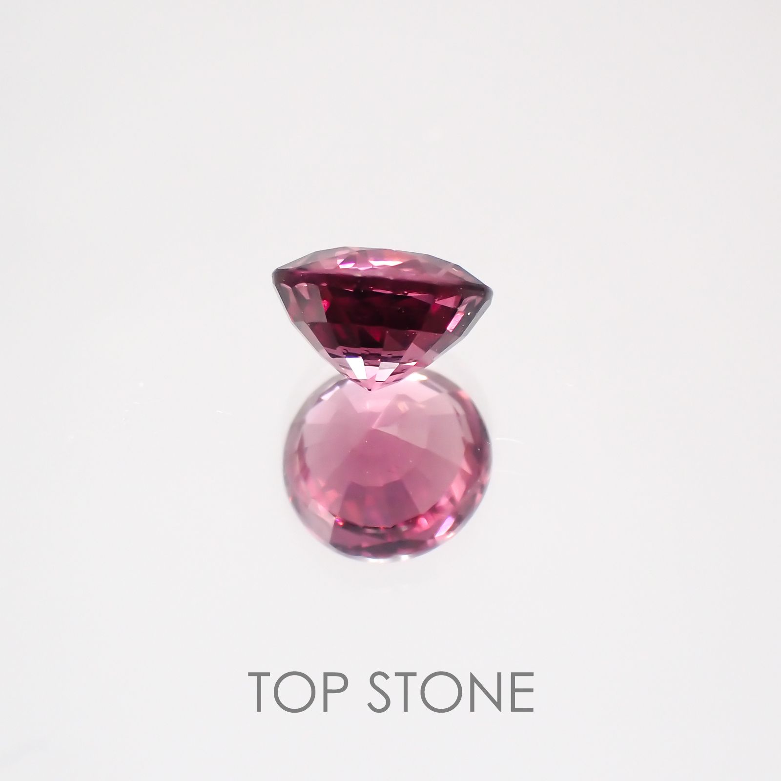 ロードライトガーネット ブラジル産 ルース 1.08ct[21019673]6×6mm前後