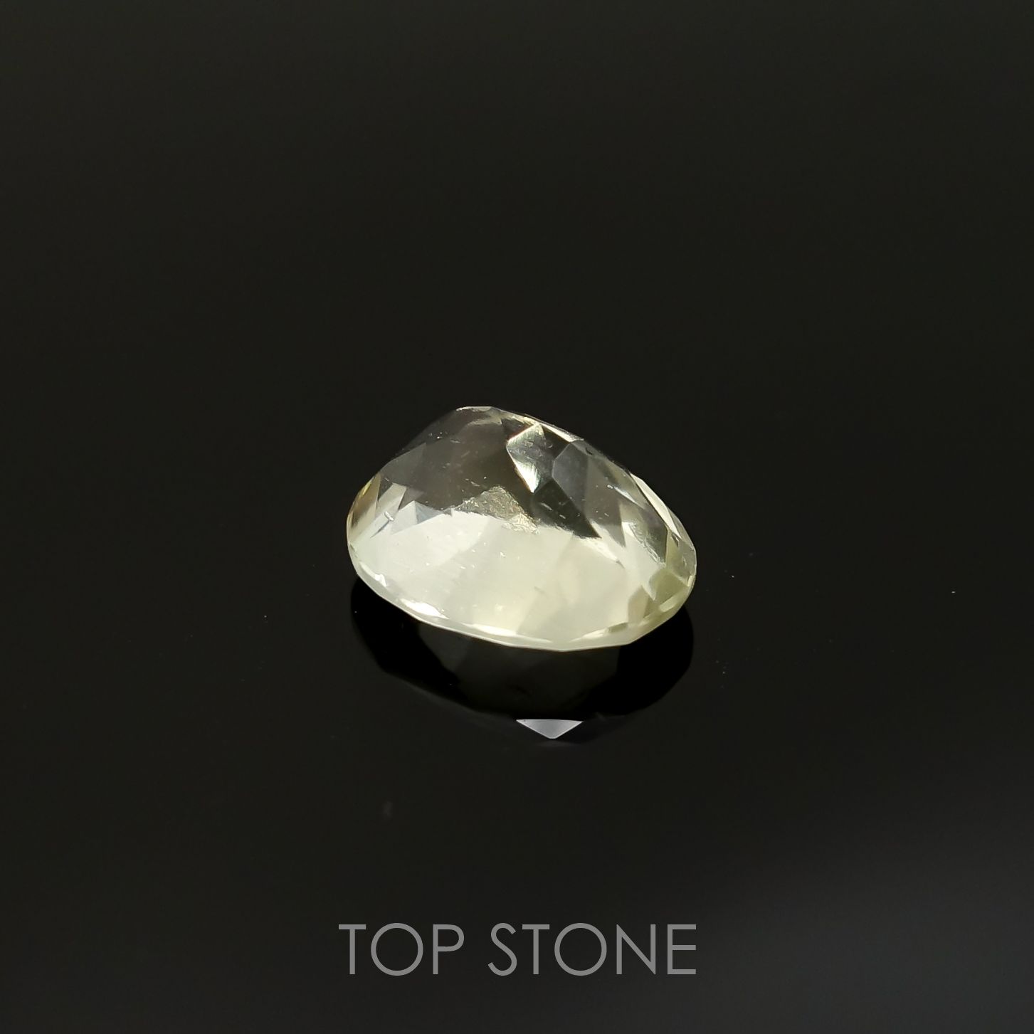 リビアングラス(宝石名インパクトガラス(衝撃溶融ガラス))エジプト・リビア砂漠産 1.99ct 識別済[220415651]10x8mm前後
