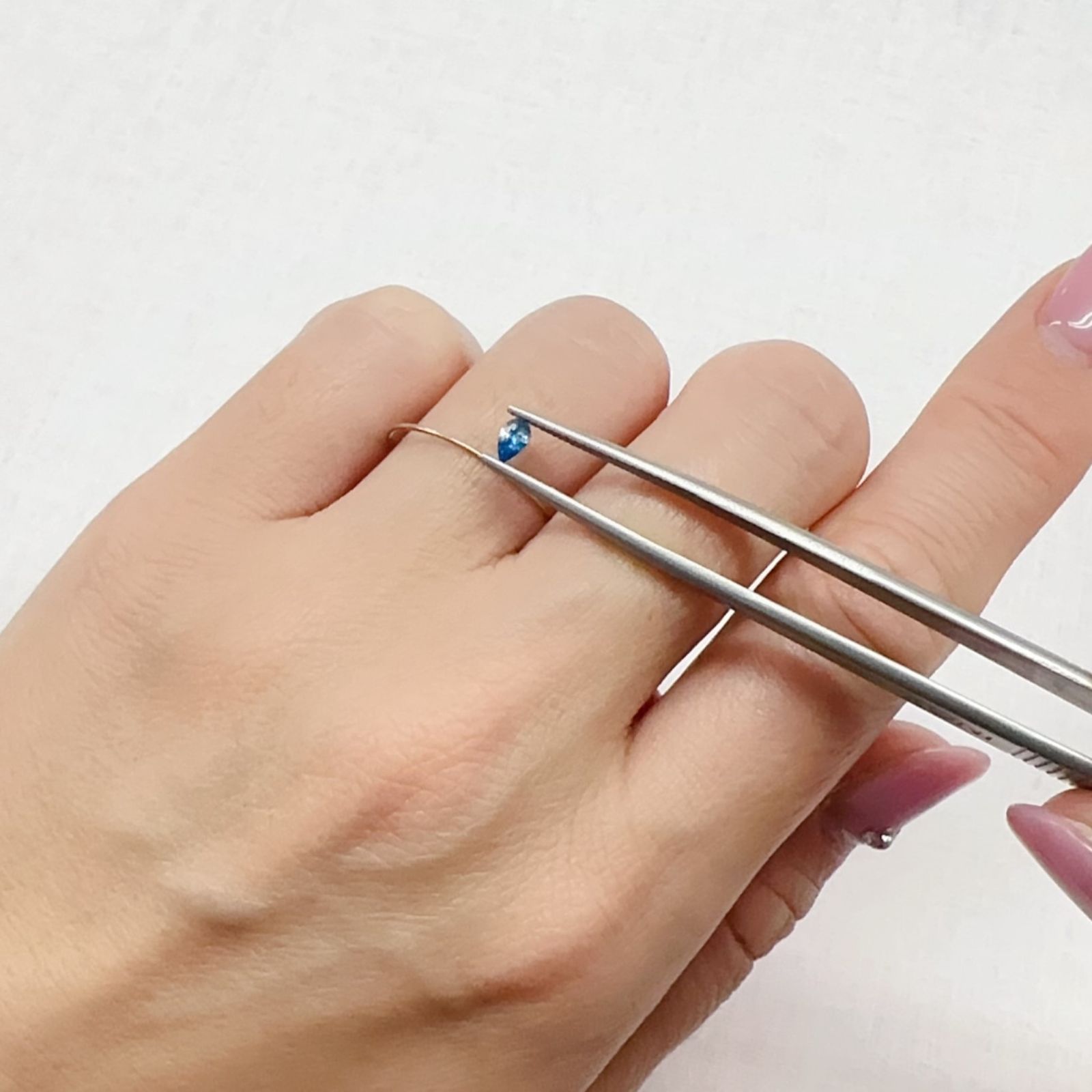 ユークレース ジンバブエ産 0.12ct[231224470]4.4x2.7mm前後