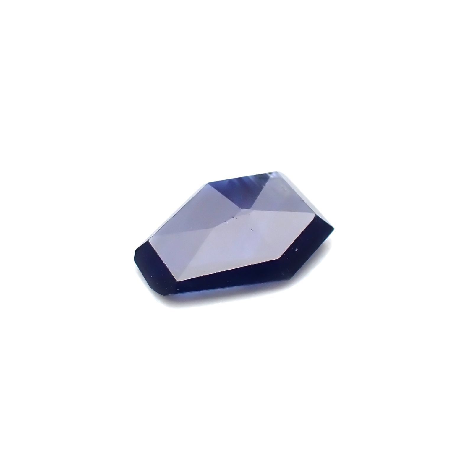 ◇カスタムカット◇サファイア(宝石名サファイア) マダガスカル産 0.73ct 識別済[210913197]7.4×5.7mm前後