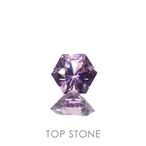 ◇ヘキサゴンカット◇パープルスピネル(宝石名スピネル)ビルマ/マダガスカル産 0.44ct 識別済[230220644]4.3x4.2mm前後