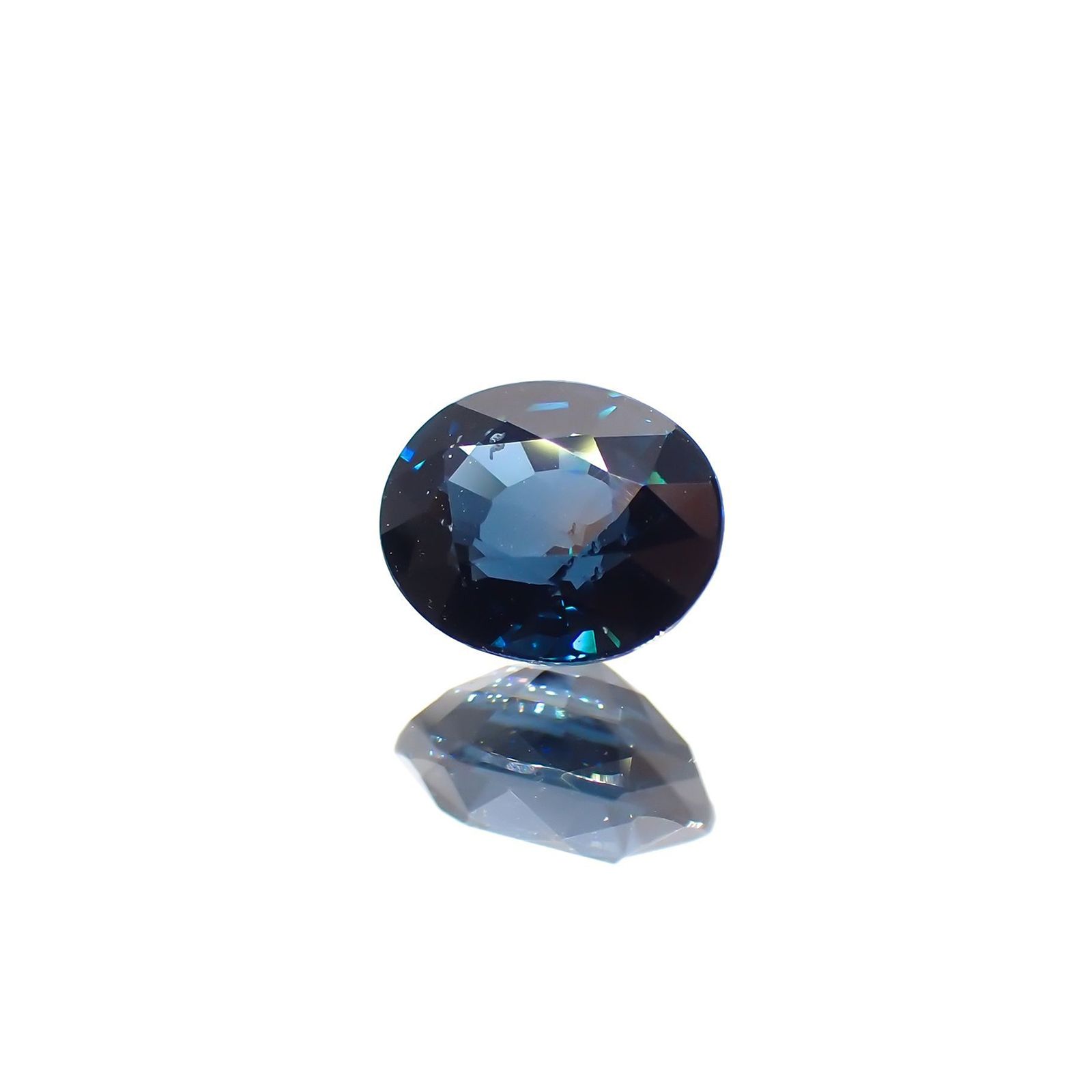 コバルトブルースピネル(宝石名ブルー・スピネル)スリランカ産 日独鑑付 1.378ct / 7.16x5.82mm前後 [260717240]