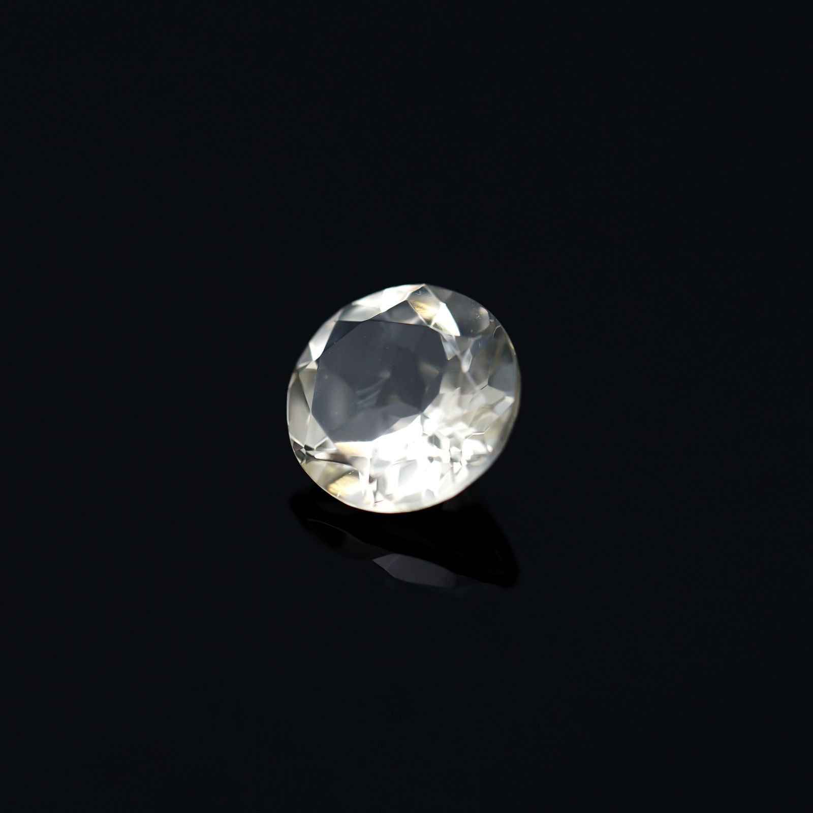 ゴールデンラブラドライト メキシコ産 2.46ct [230220353]9.2x9.2mm前後