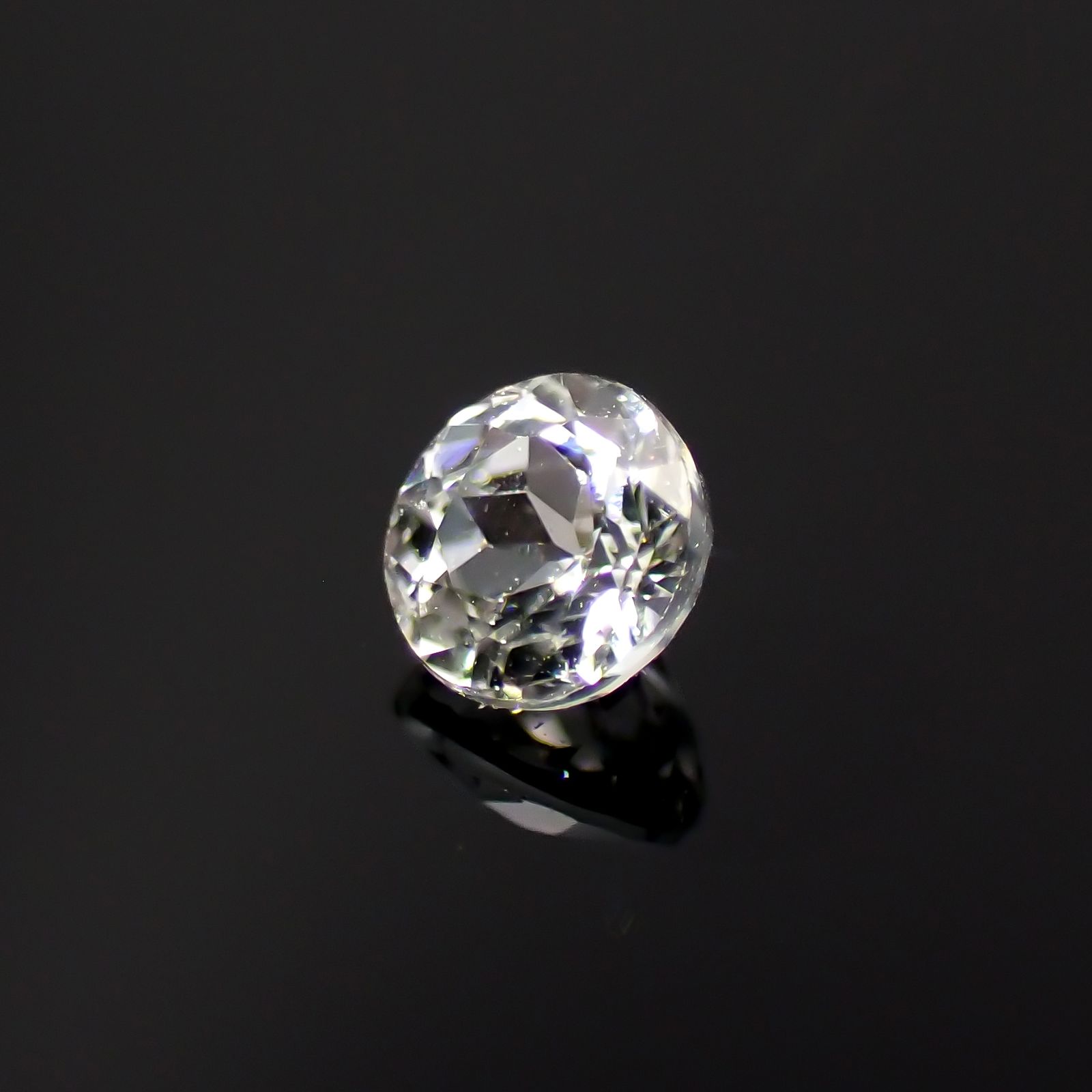 リューコガーネット ビルマ産 0.16ct[230421417]3.1x3.1mm前後