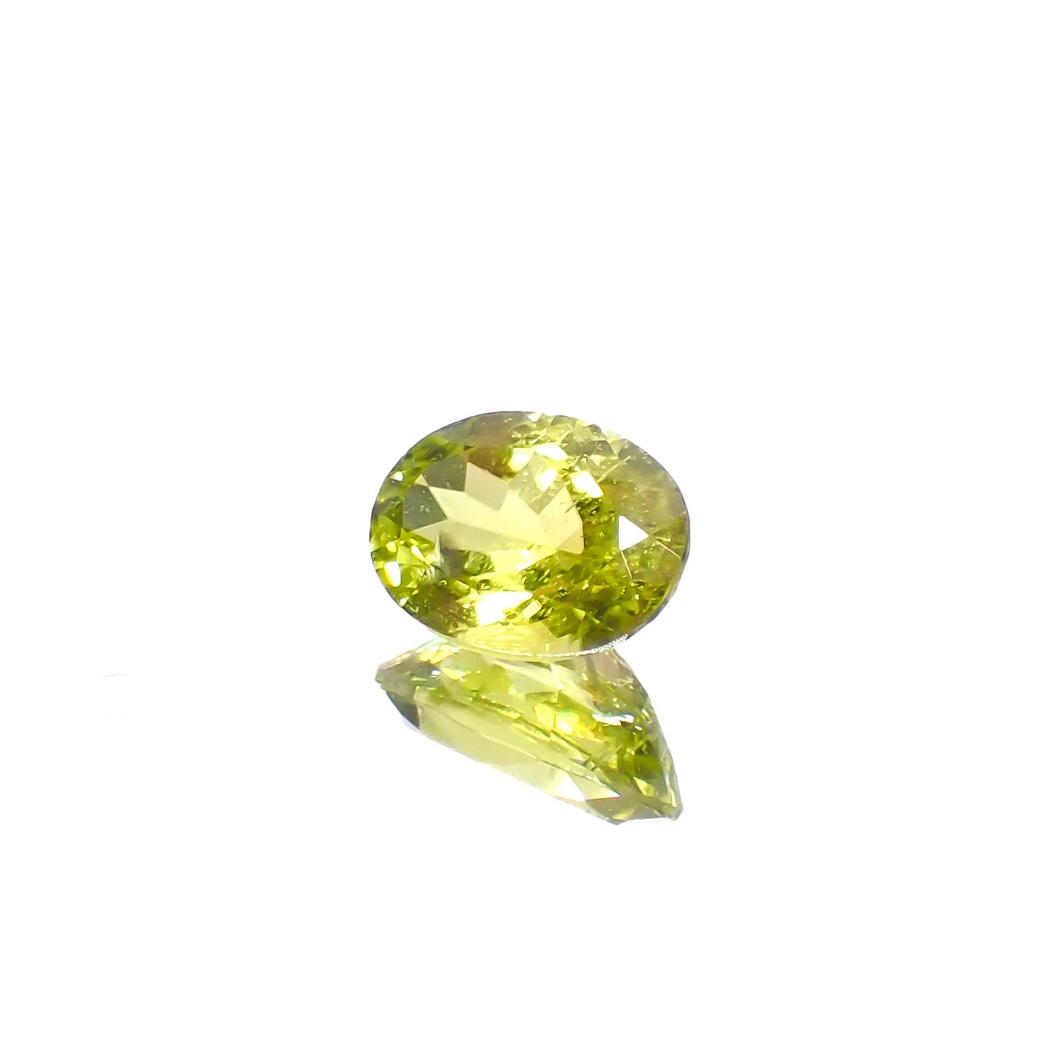 カナリートルマリン ザンビア・カナリー鉱山産 0.86ct[240527560]7.2x5.1mm前後