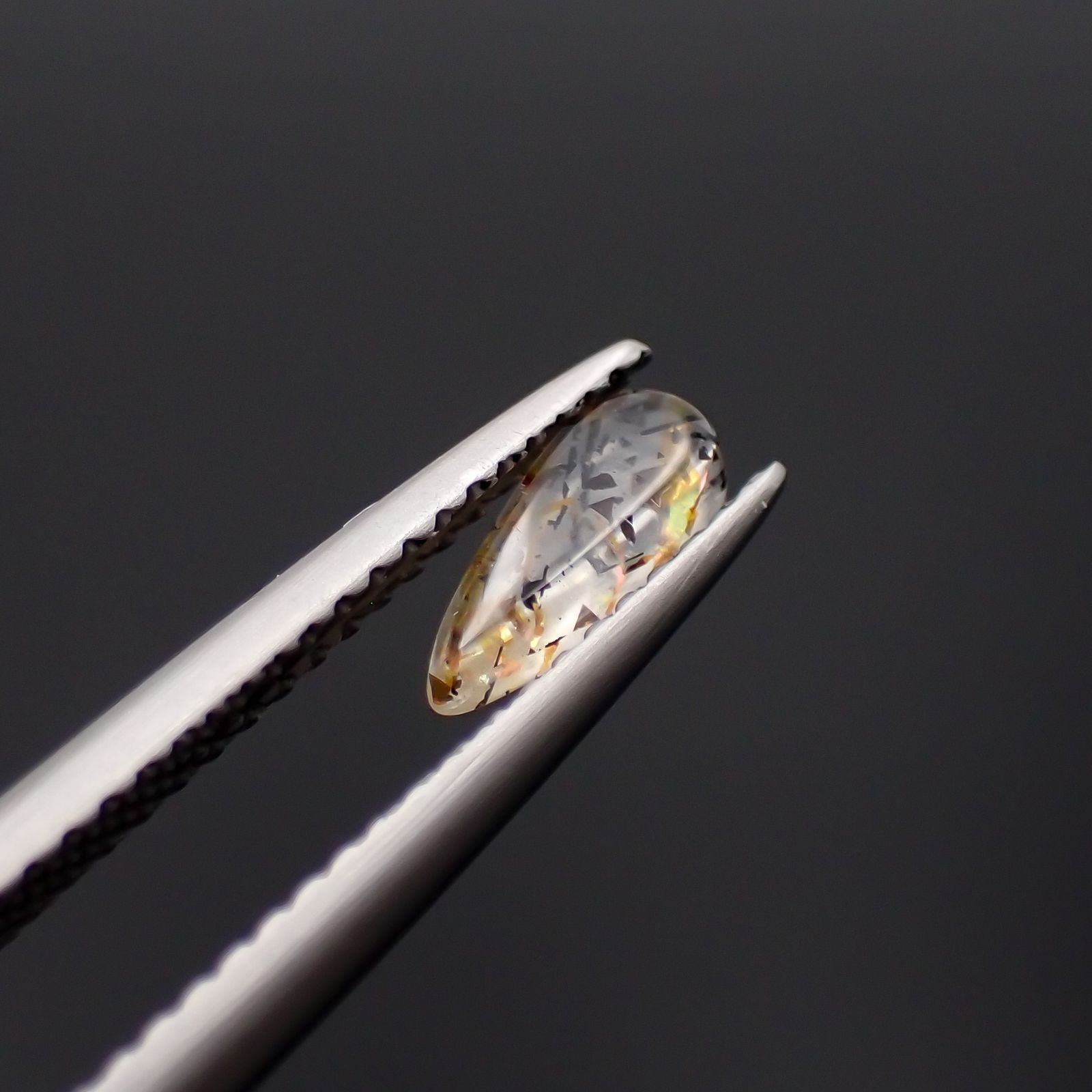 レインボーラティスサンストーン オーストラリア産 0.37ct[230321090]7.7x3.1mm前後