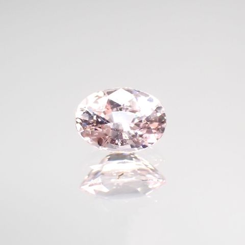 ピンクサファイア(宝石名ピンク・サファイア) マダガスカル/スリランカ産 0.56ct 識別済[210712559]5.5×4mm前後