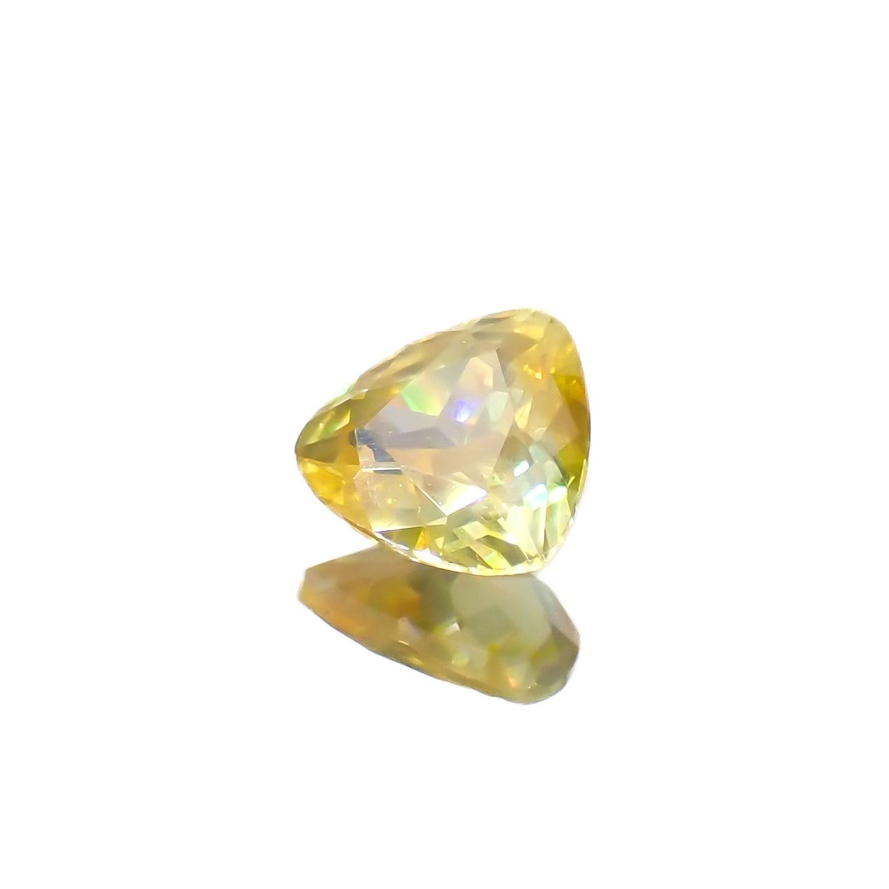 スファレライト スペイン産 0.68ct[230722758]5.6x5.8mm前後