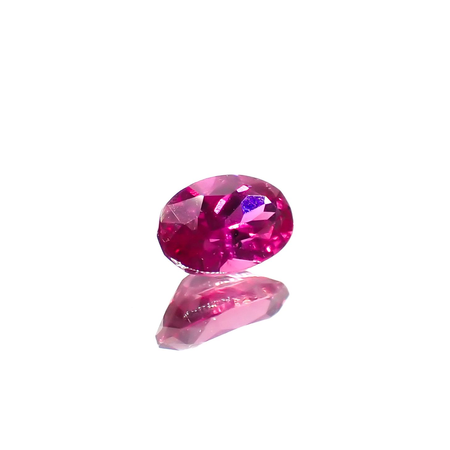 ルビー 非加熱 ケニア産 0.42ct[240326675]5.4x3.5mm前後