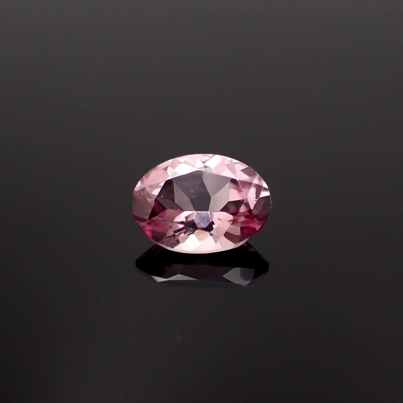 ドラゴンガーネット タンザニア産 1.00ct[230421456]7x5mm前後