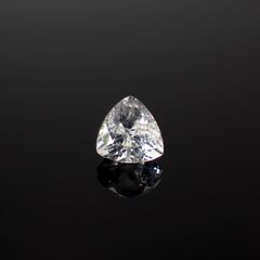 フェナカイト(宝石名フェナカイト)マダガスカル/ブラジル産 0.65ct 識別済[240628183]5.2x5.3mm前後