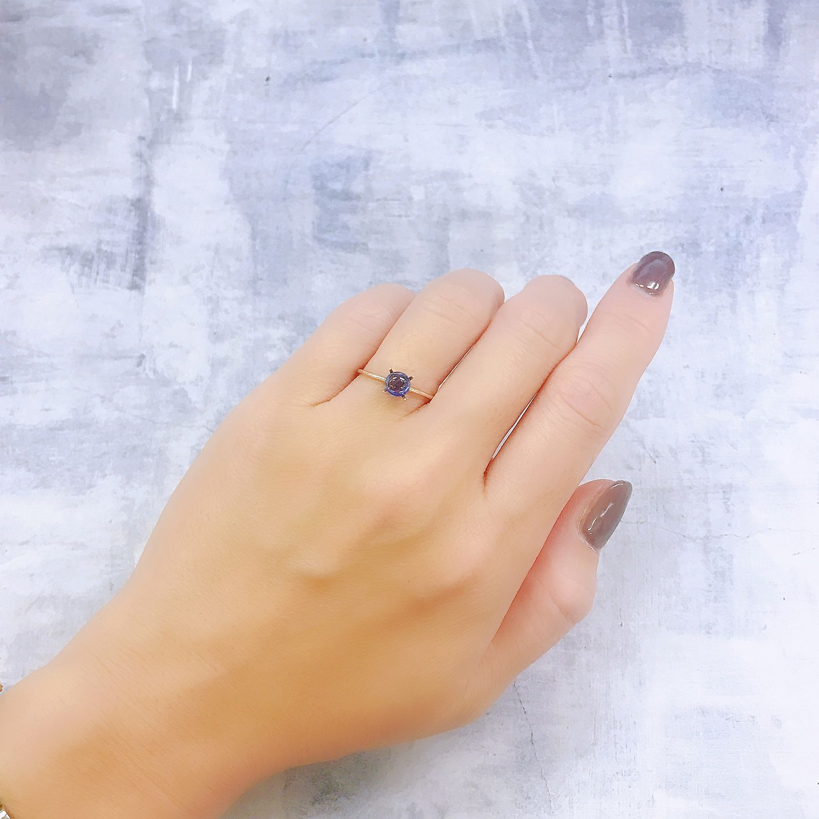 サファイア(宝石名ブルー・サファイア)スリランカ/マダガスカル産 0.68ct 識別済[220918153]5x5mm前後