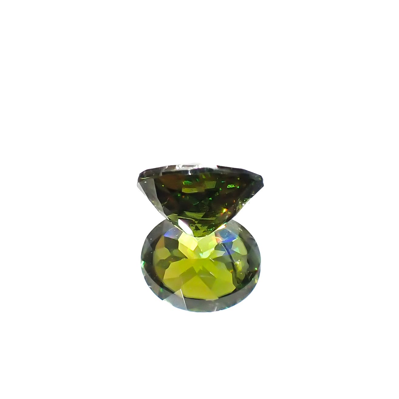 カラーチェンジスフェーン パキスタン産 1.52ct[231224768]7.7x6.4mm前後