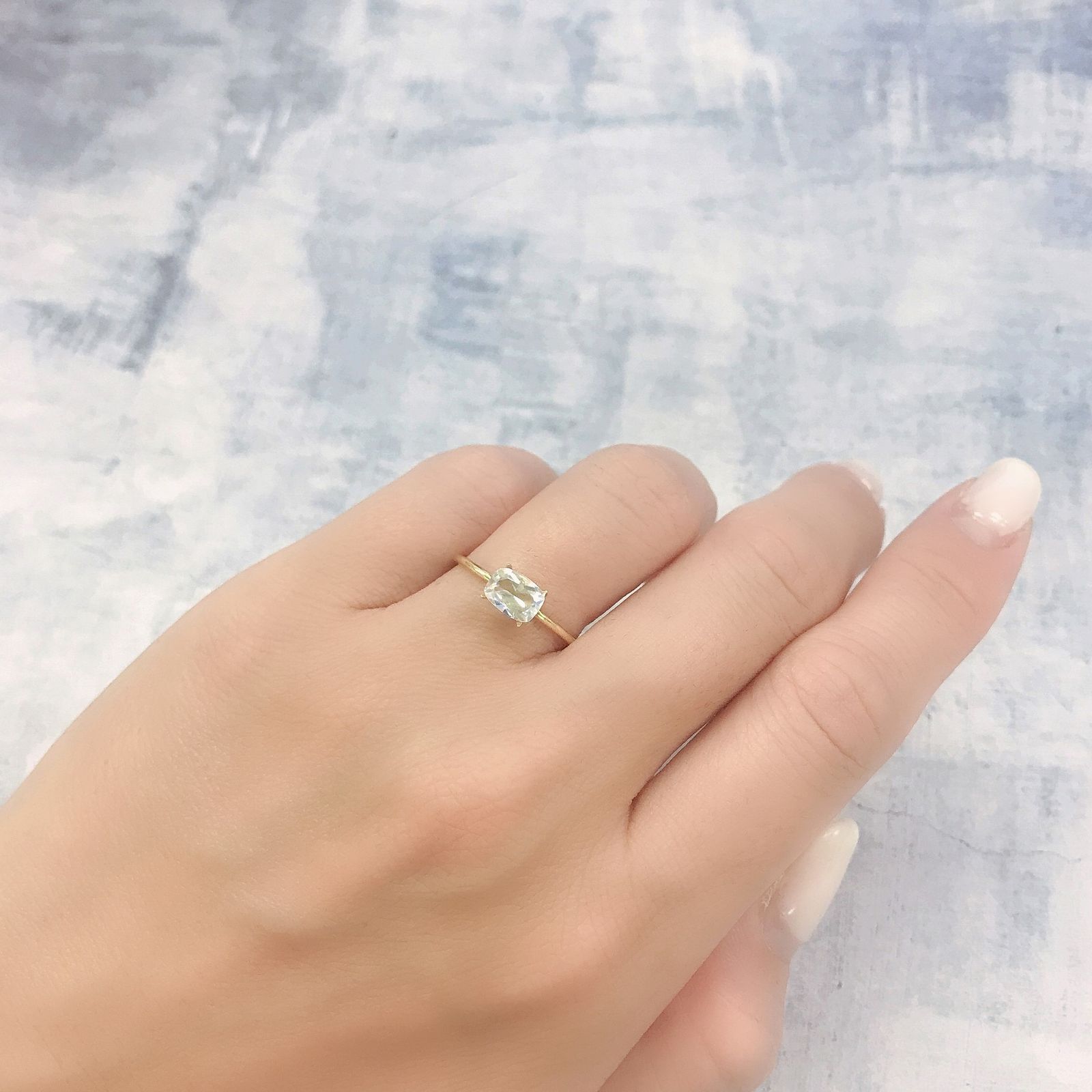 レインボームーンストーン(宝石名ラブラドライト)タンザニア産 0.65ct 識別済[220616648]6.5x4.8mm前後