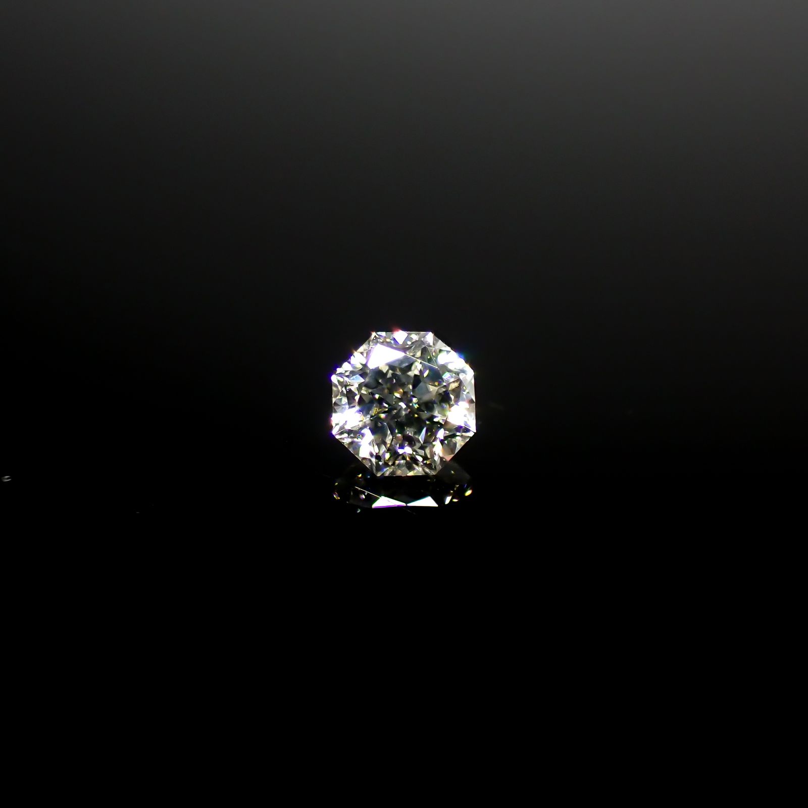 ◇オクタゴンカット◇ダイヤモンド 0.13ct[240427038]3.1x3mm前後