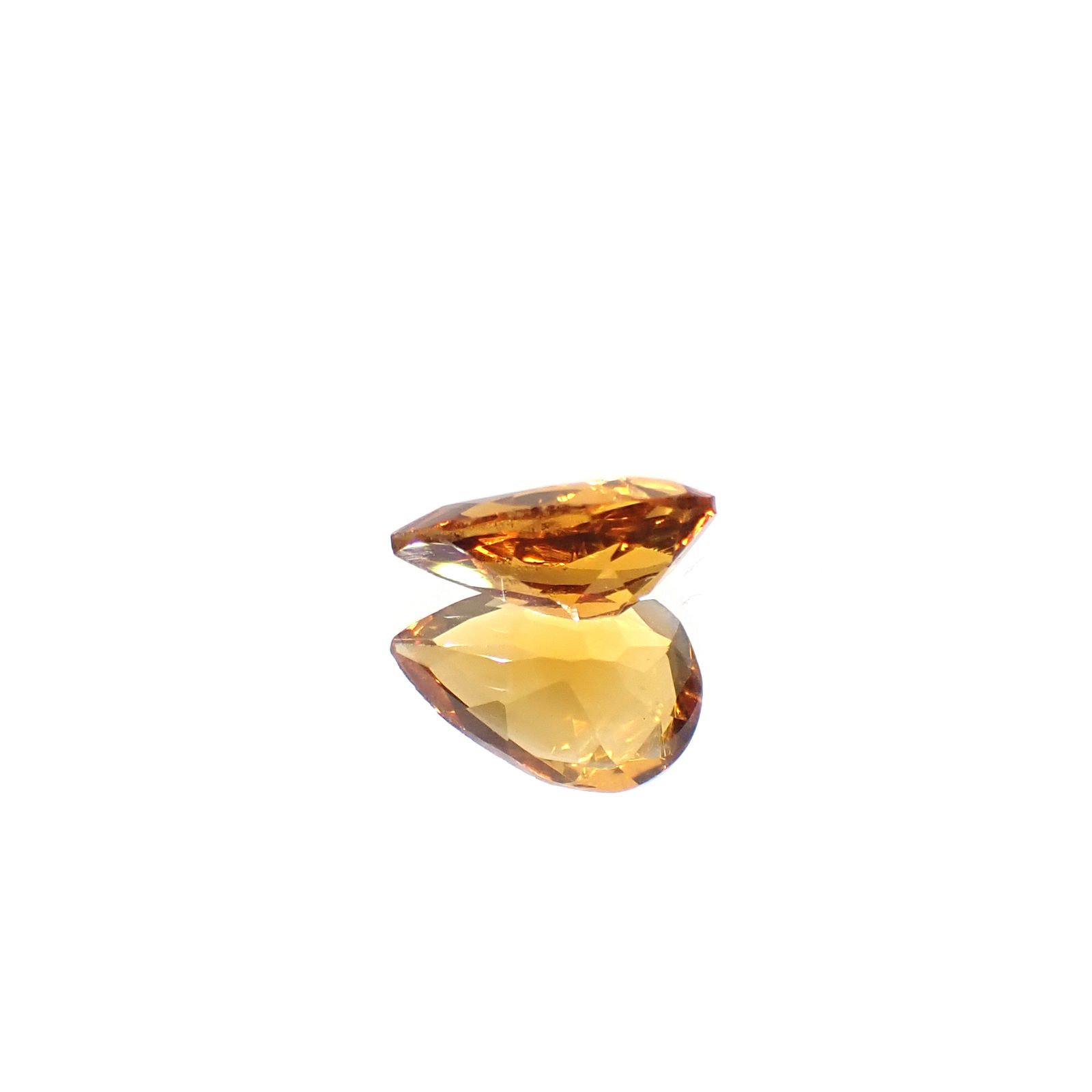 マデイラシトリン ブラジル・ミナスジェライス州産 0.99ct [250630587]8.9x6.1mm前後