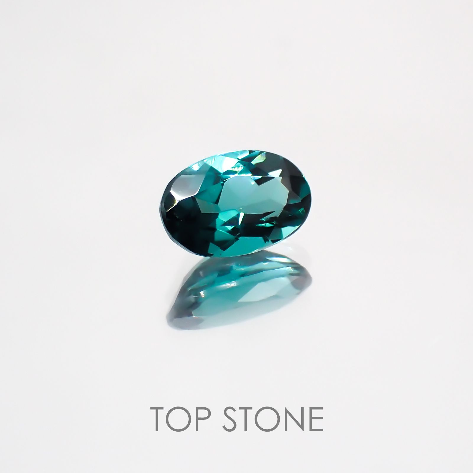 ブルートルマリン ブラジル産 ルース 0.45ct[21049725]6.1×4.1mm前後