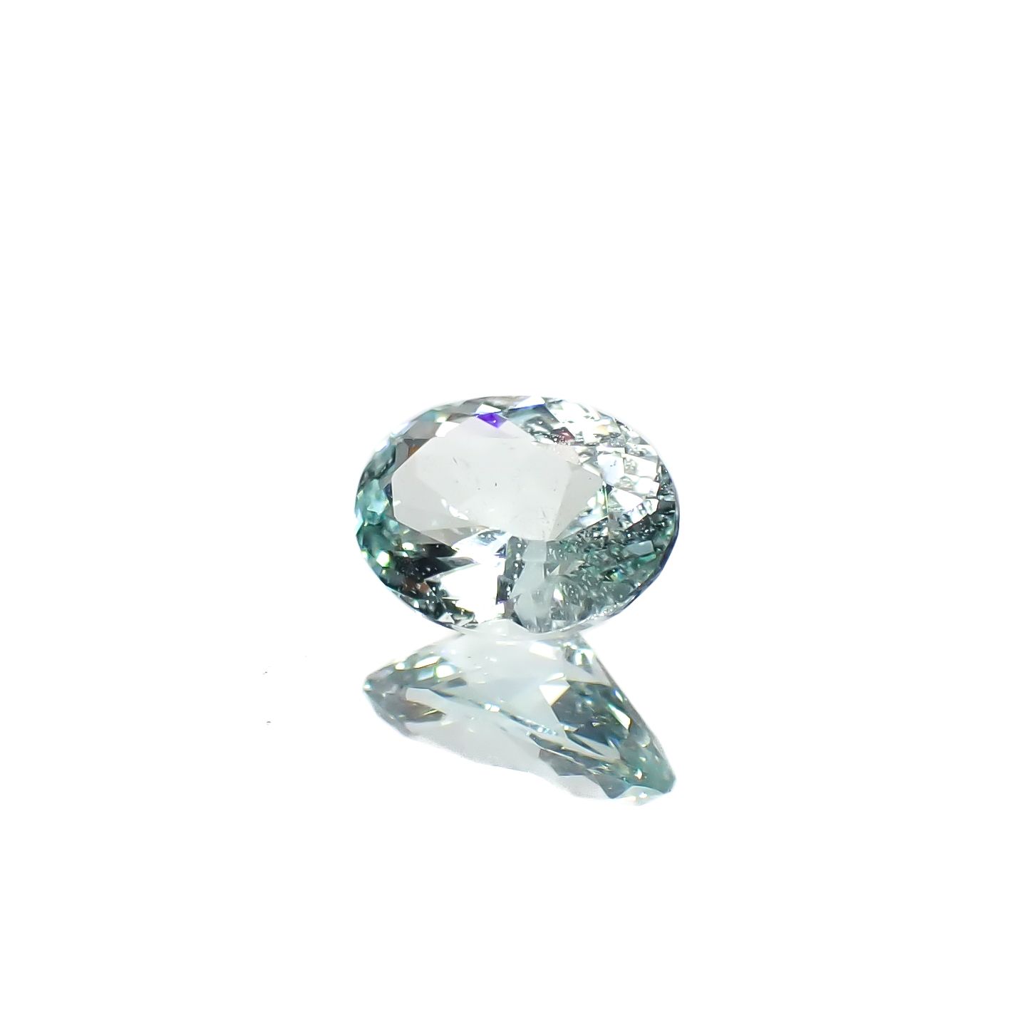 ミントベリル ブラジル産 0.34ct[240929115]5.6x4.1mm前後
