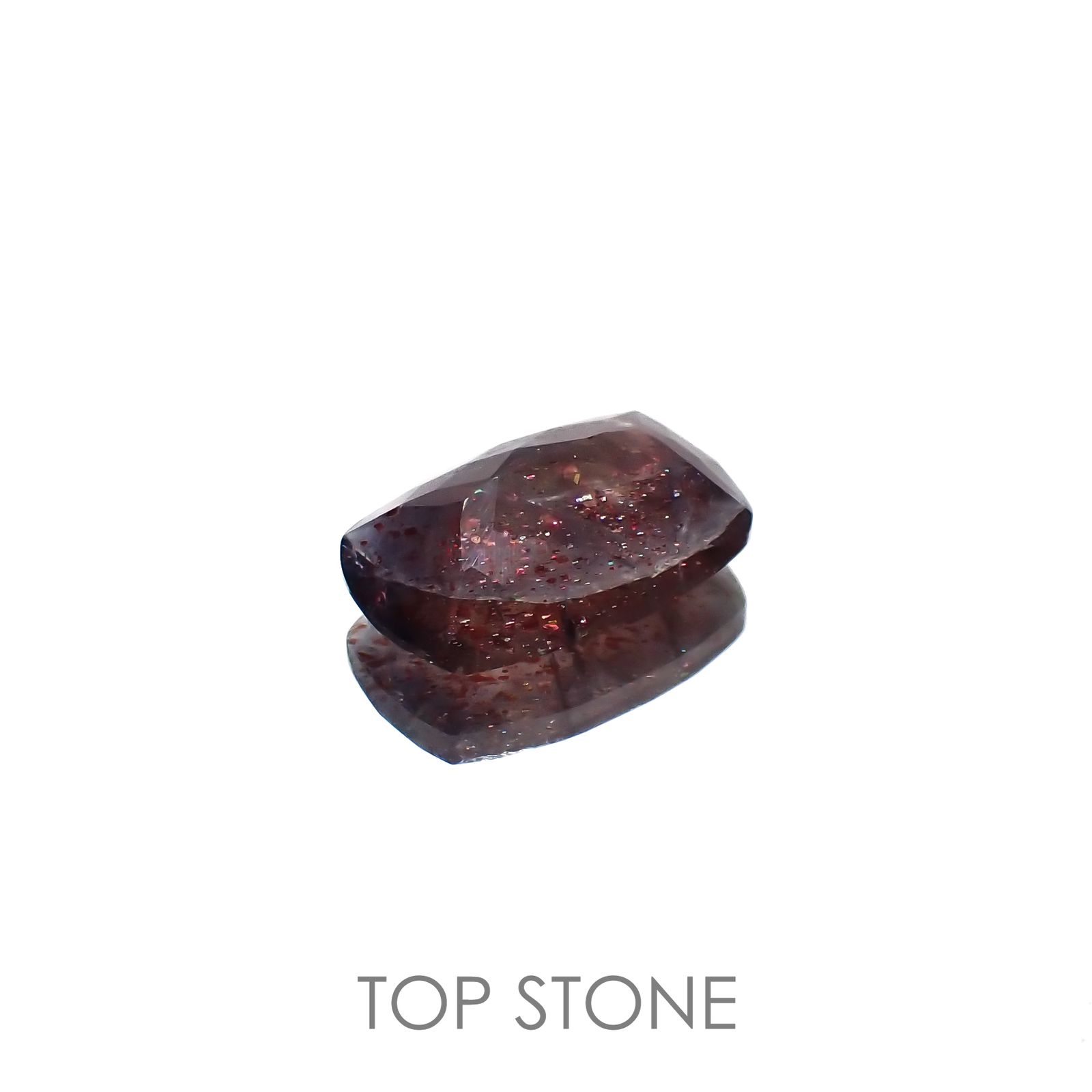 ブラッドショットアイオライト インド産 2.57ct[221219649]11.8x7.9mm前後