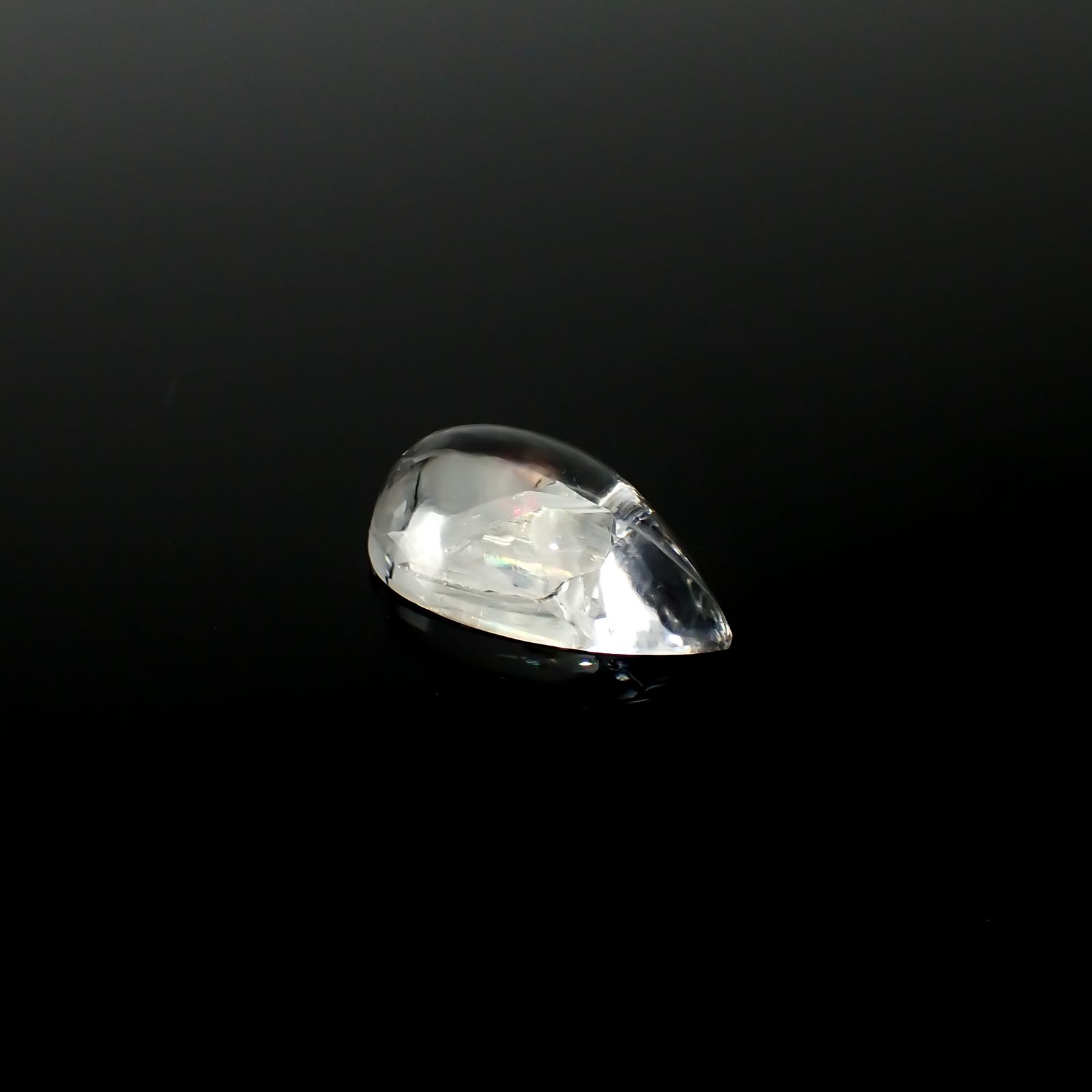 マニフェストインクォーツ ブラジル産 28.02ct[240125660]27.5x15.8mm前後
