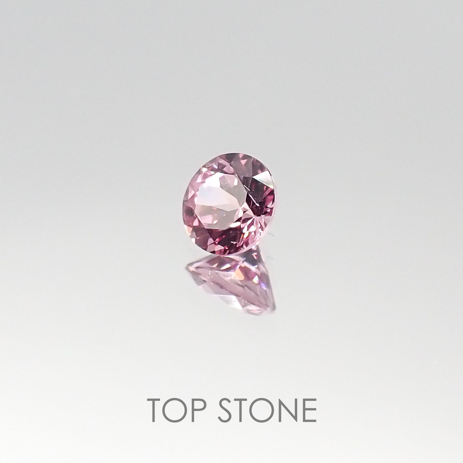 マラヤガーネット タンザニア産 ルース 0.22ct[20095330]3.5×3.5mm前後